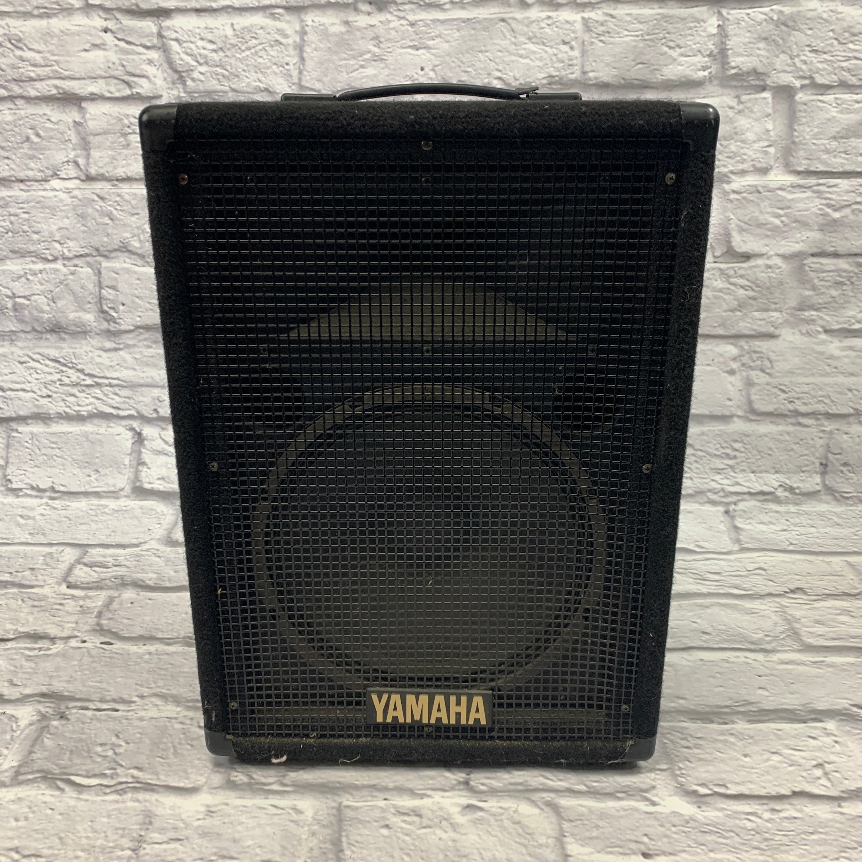 Yamaha S12e Passive Speaker - Evolution Music
