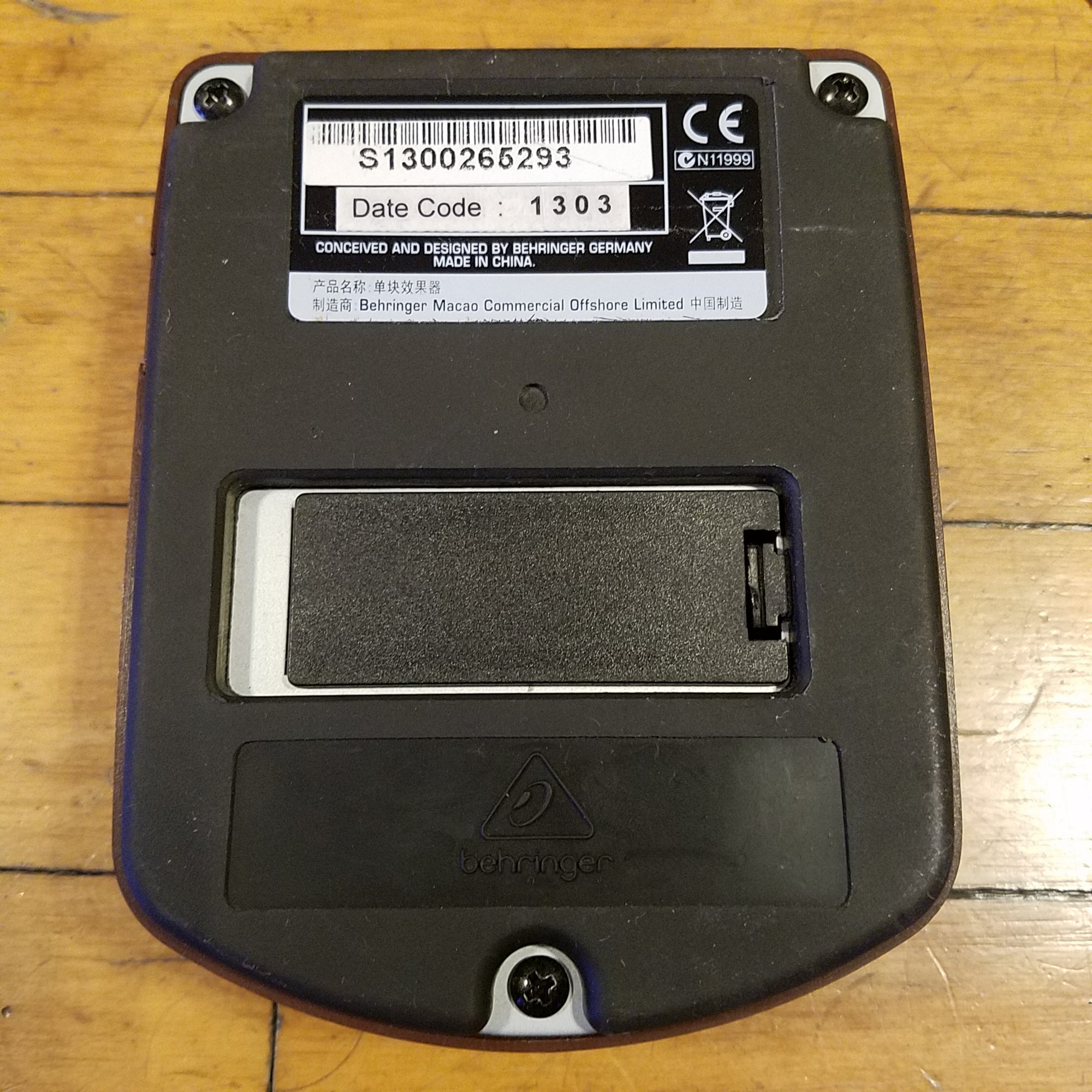 Behringer V Tone Acoustic ADI 21