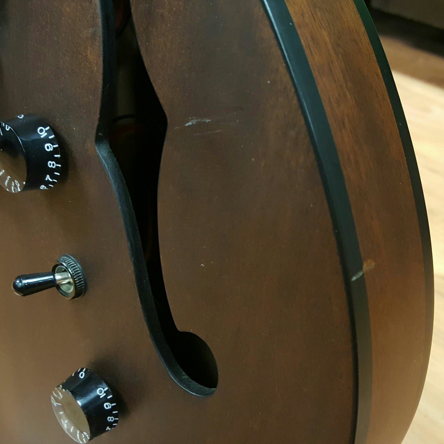 Epiphone Dot Semi Hollow Electric Guitar