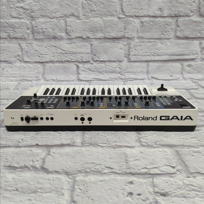 Roland SH-01 Gaia 37-Key Digital Synthesizer