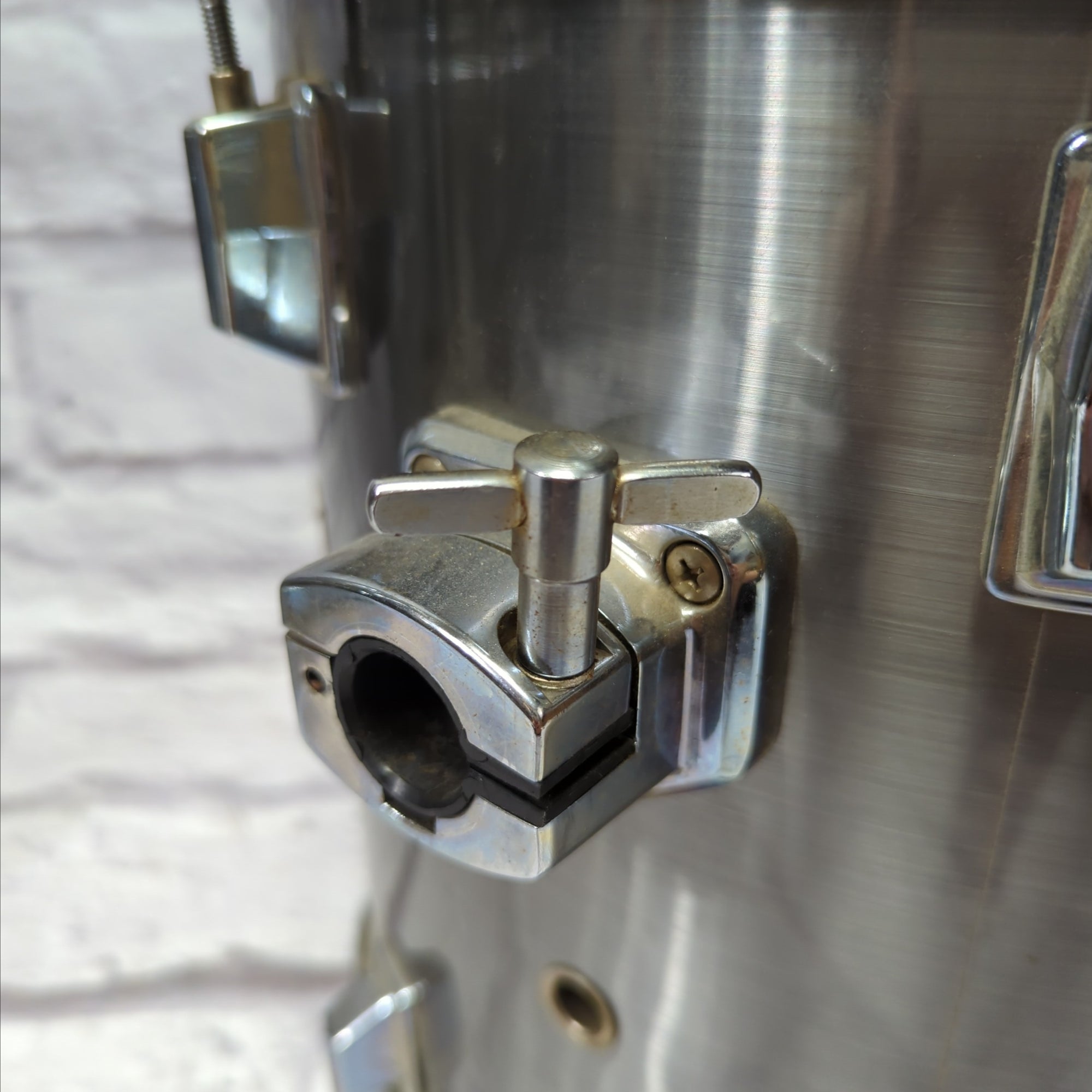 Pearl Maple Shell Made in USA 15x14 Tom Brushed Silver Metallic - Late 80s Early 90s