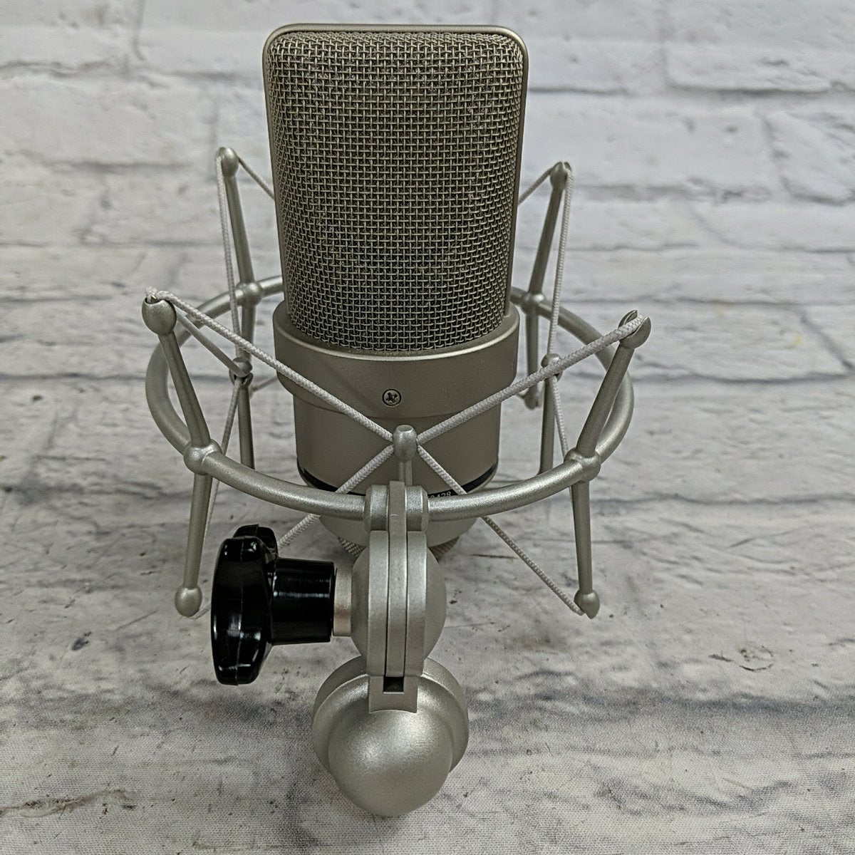 Neumann TLM 103 Large Diaphragm Cardioid Condenser Microphone
