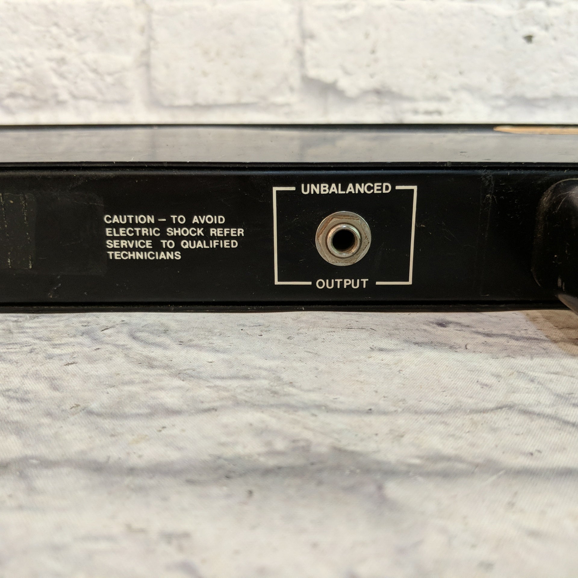 Audioarts Engineering Model 1500 Tuneable Notch Filter-Feedback Suppressor