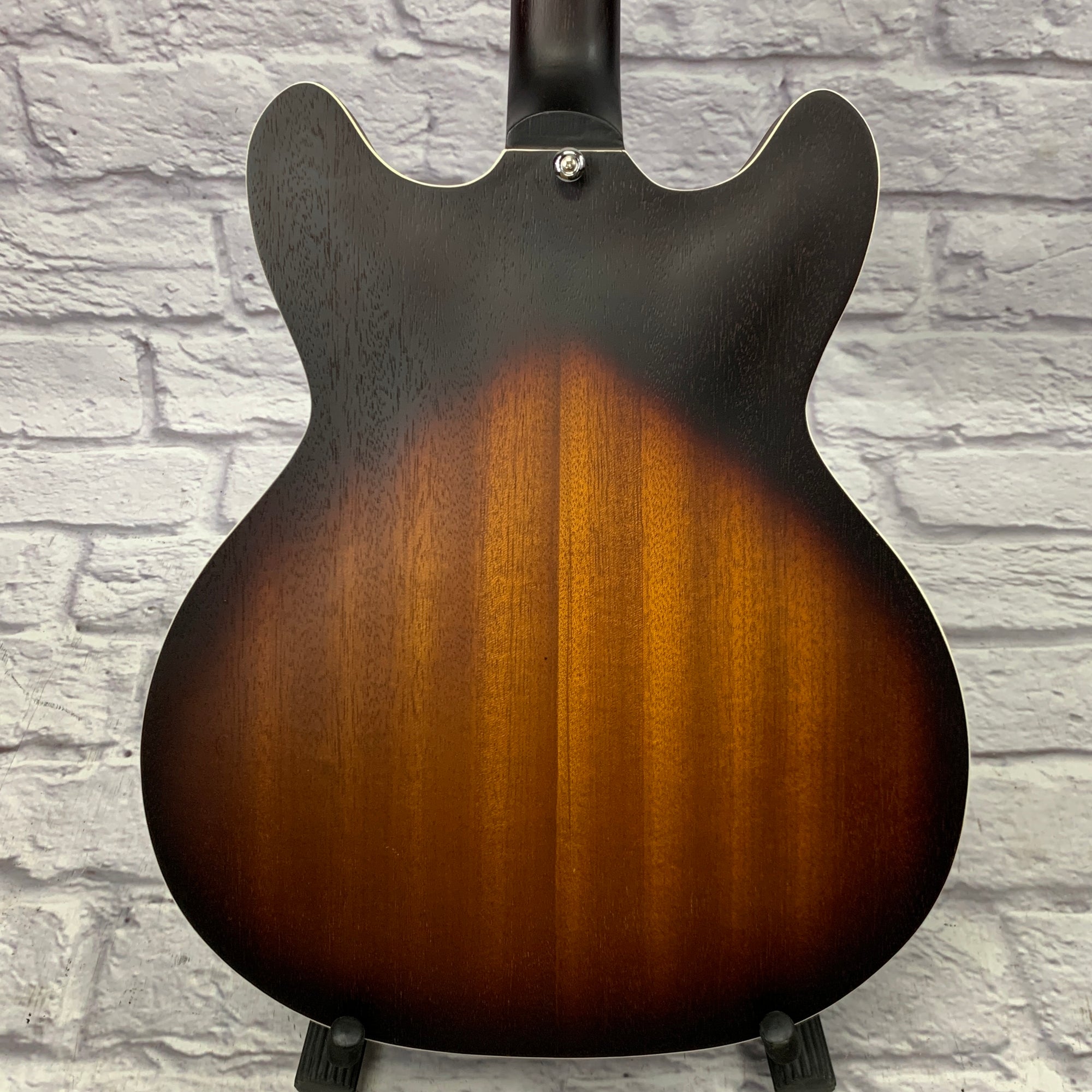 Grote Semi Hollow Satin Sunburst