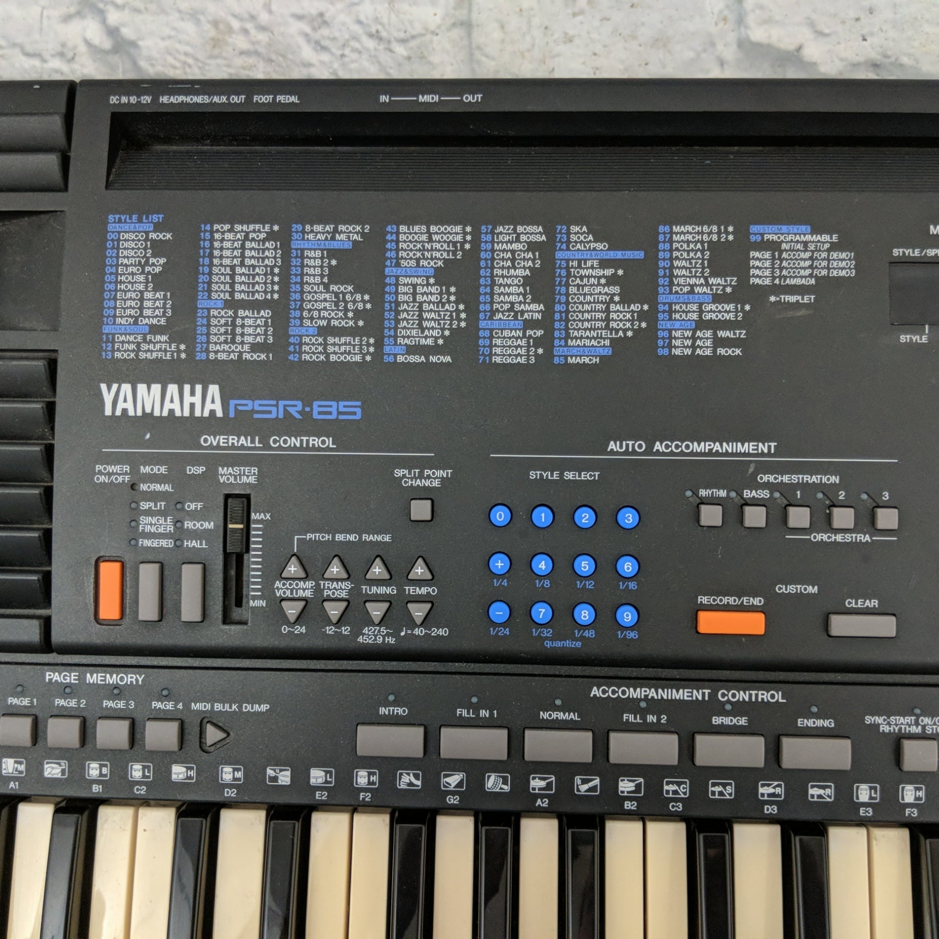 Yamaha PSR-85 Keyboard