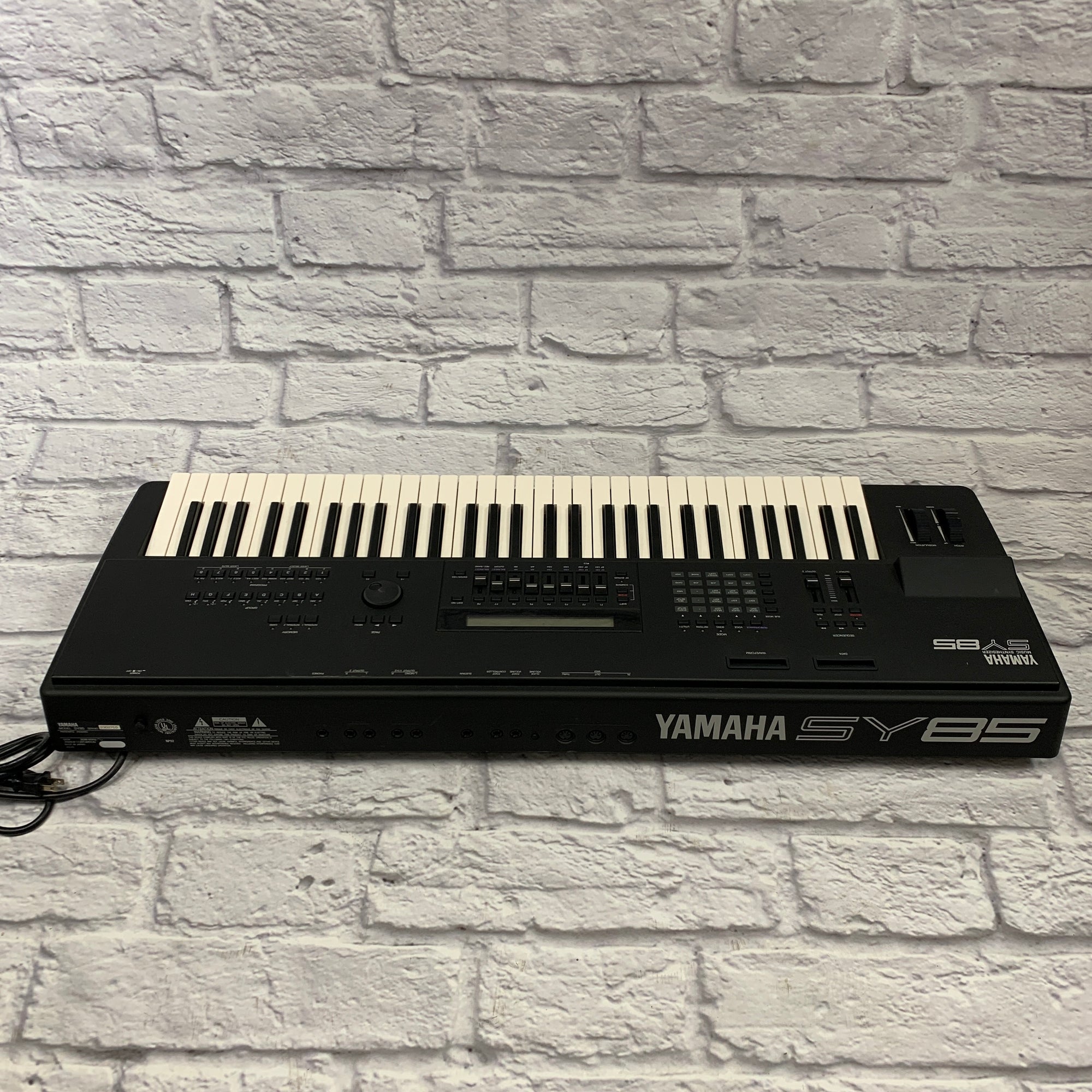 Yamaha SY85 Synthesizer - Evolution Music