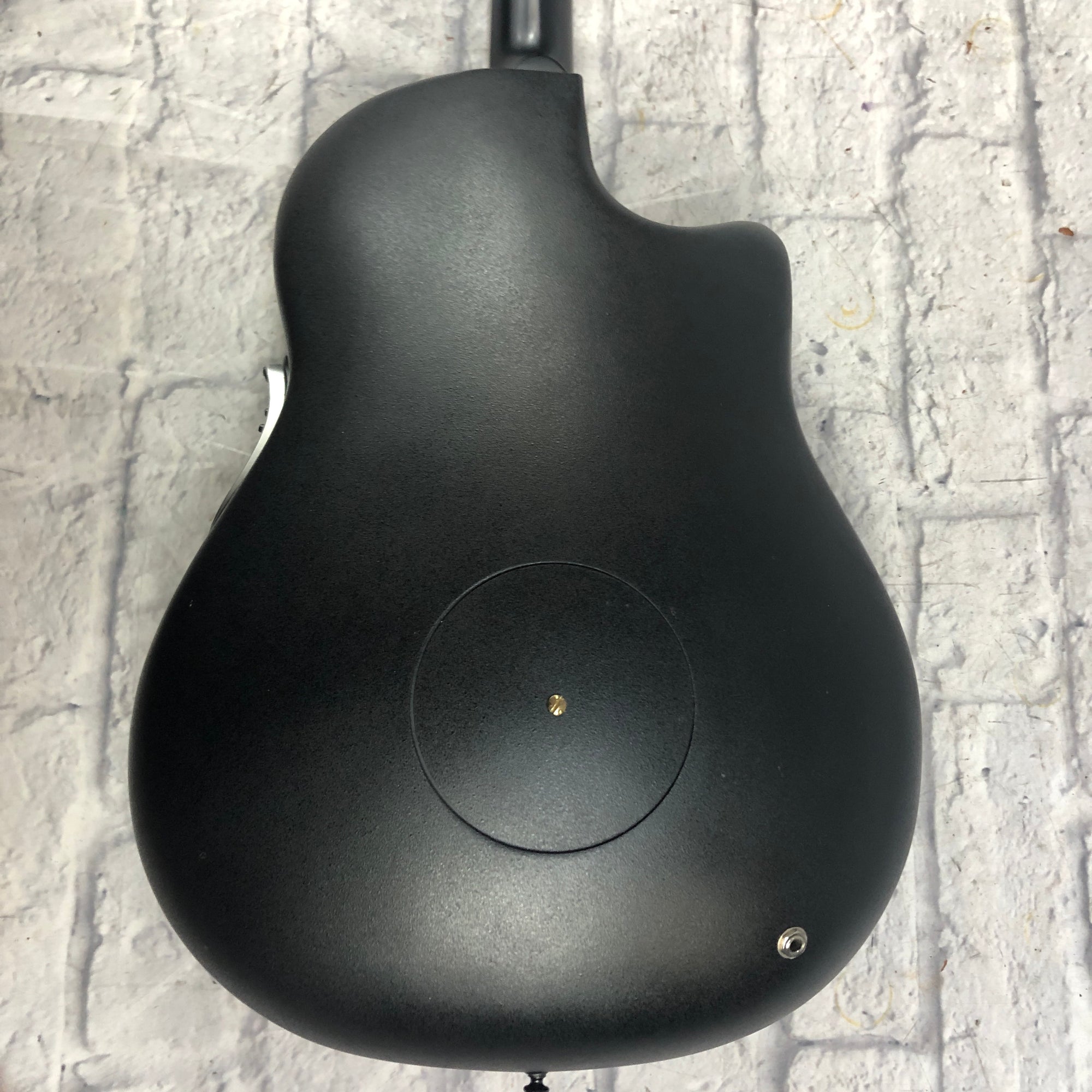 値下げ ovarian celebrity cs247 Ovation CS247 Celebrity Deluxe Acoustic Electric Guitar