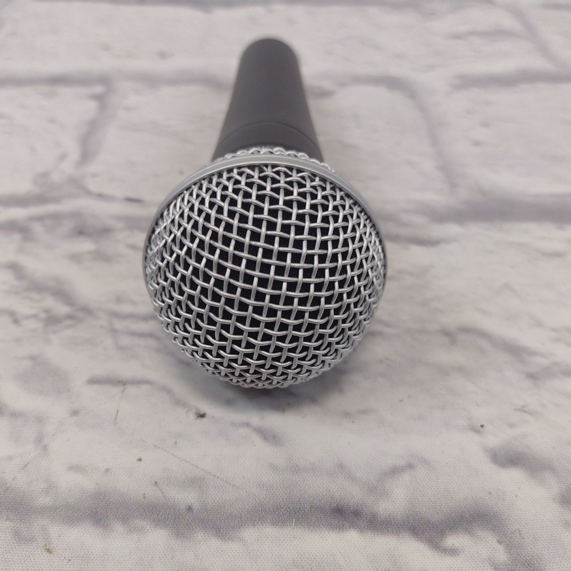Shure SM58 w/ Box Microphone