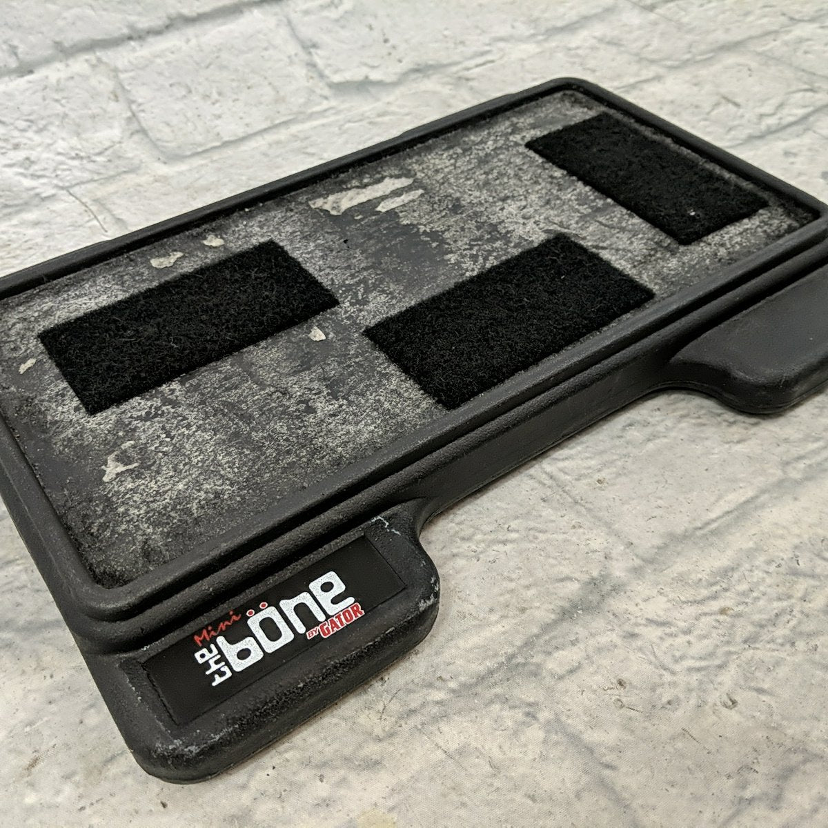 Gator The Bone Mini Pedalboard