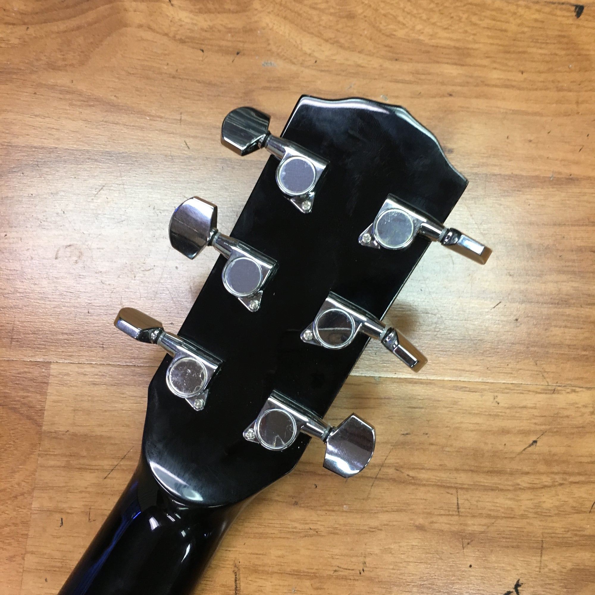 Fender DG-60 Acoustic Guitar