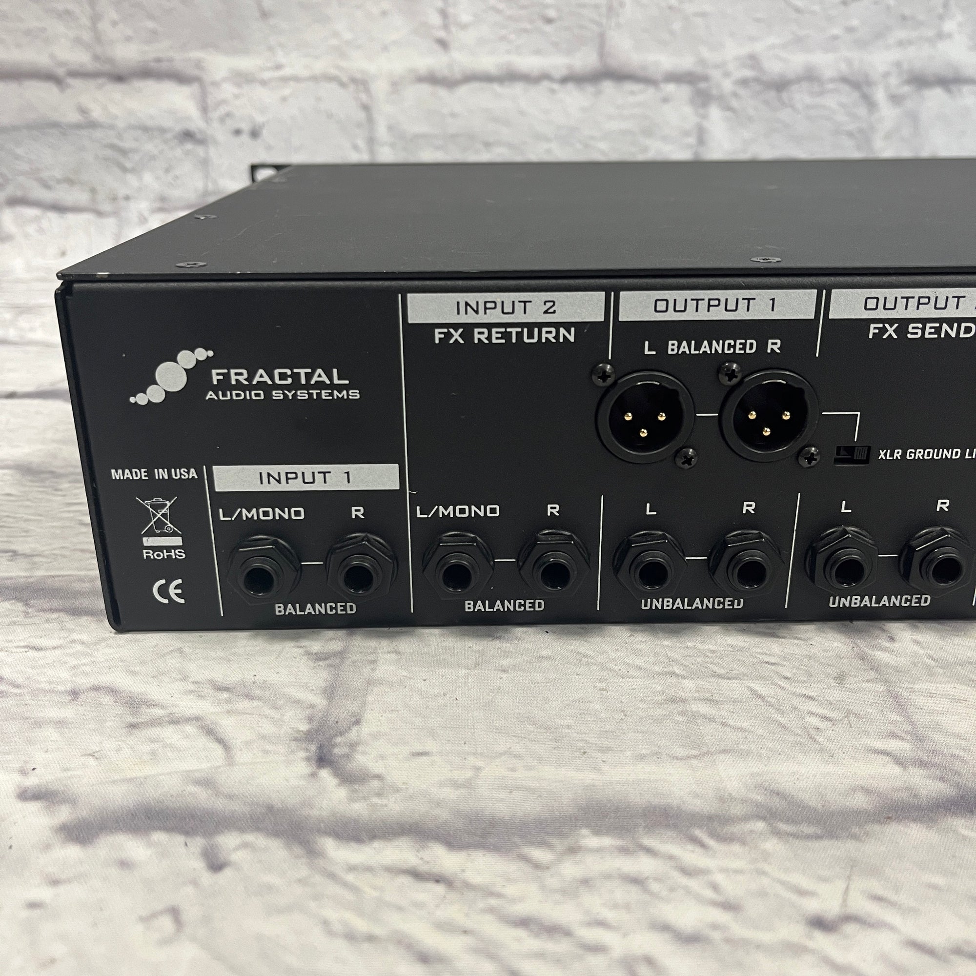 Fractal Audio Systems Axe-Fx II XL+ – Chicago Music Exchange