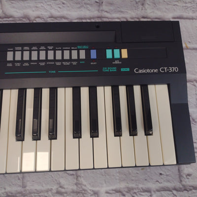 Casio CT370 Keyboard
