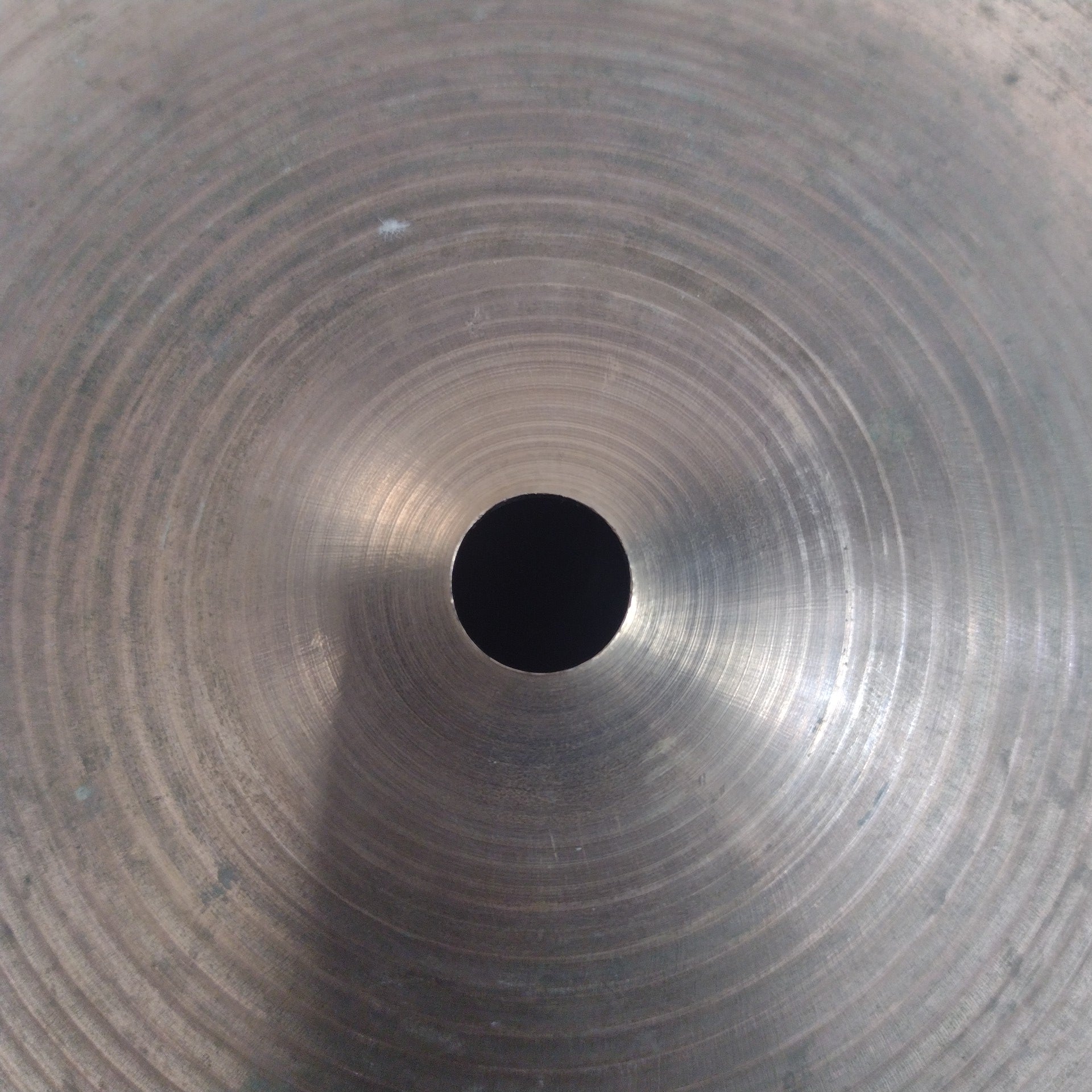 Zildjian Avedis Medium Thin 18" CRACKED Crash Cymbal AS IS