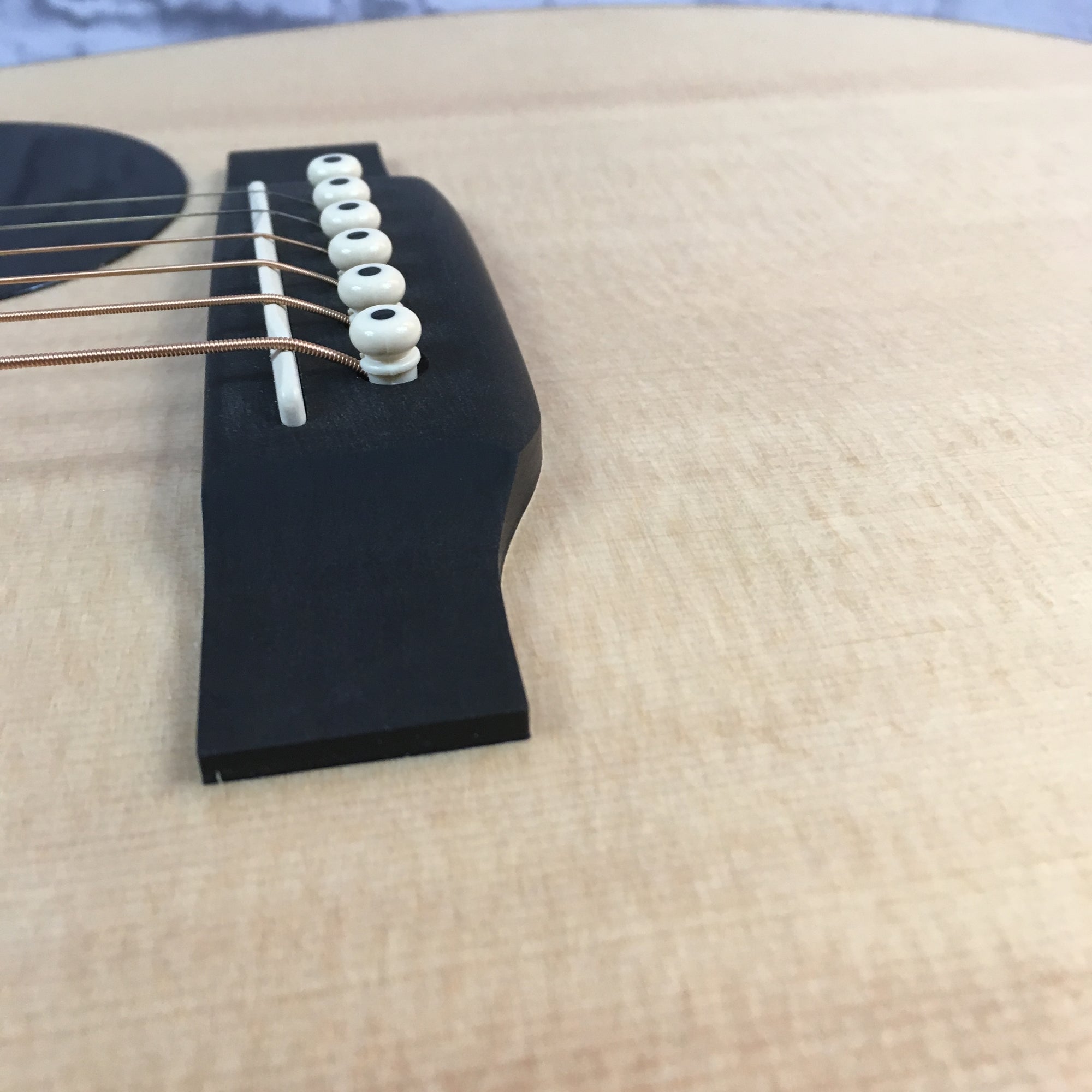 Martin DRS2 Road Series Acoustic Guitar w/Case Split Top