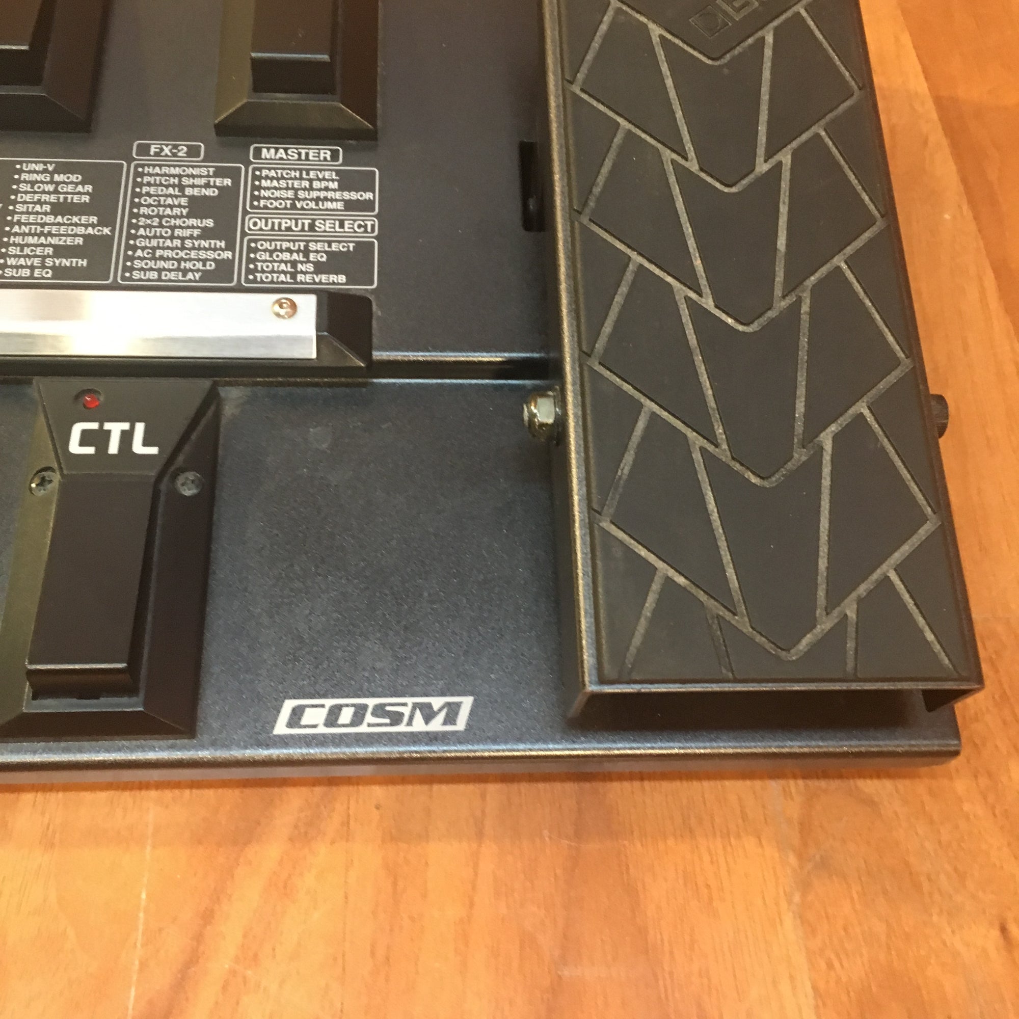 ** Boss GT-8 Multi-Effects Guitar Pedal