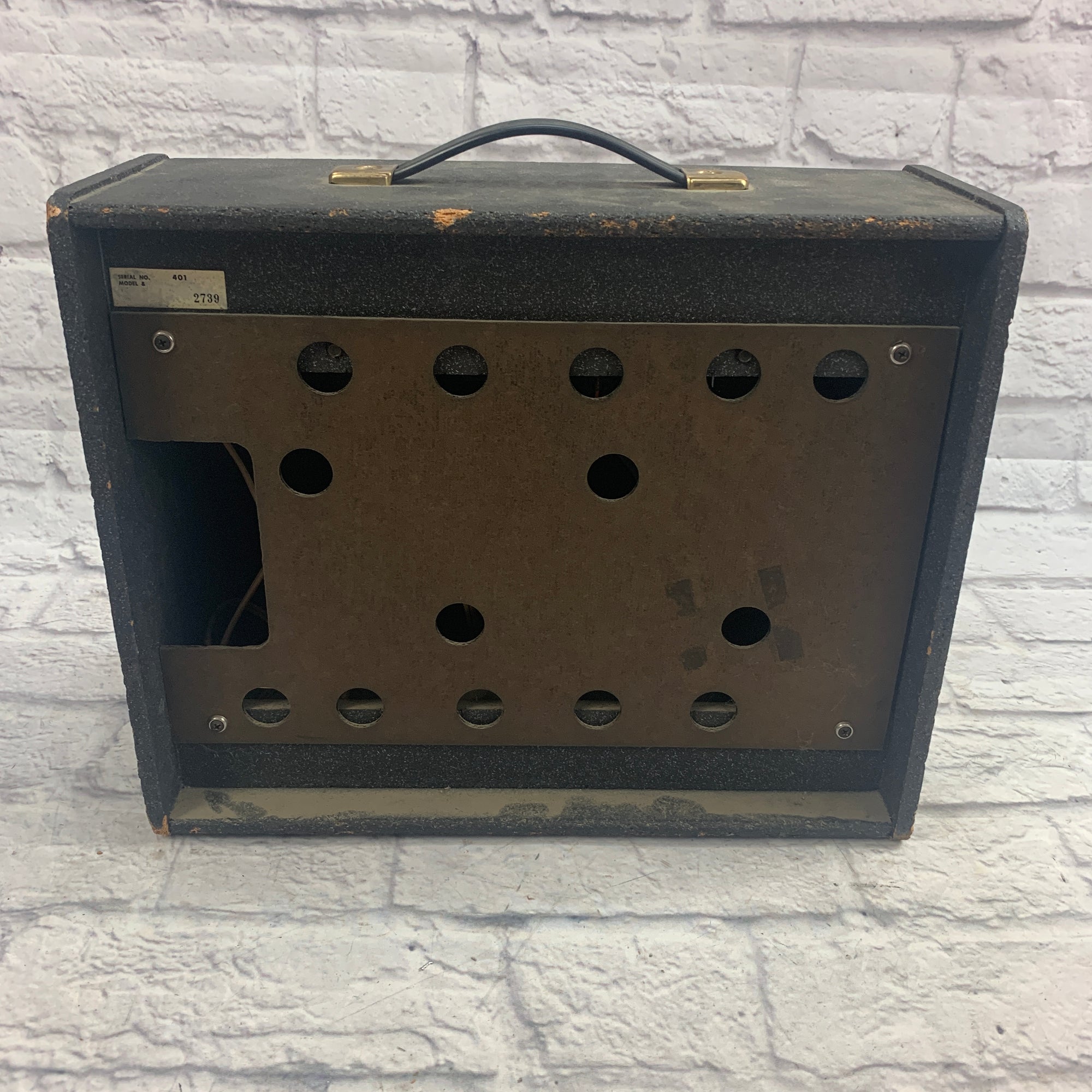 Magnatone Model 401 Tube Guitar Amplifier