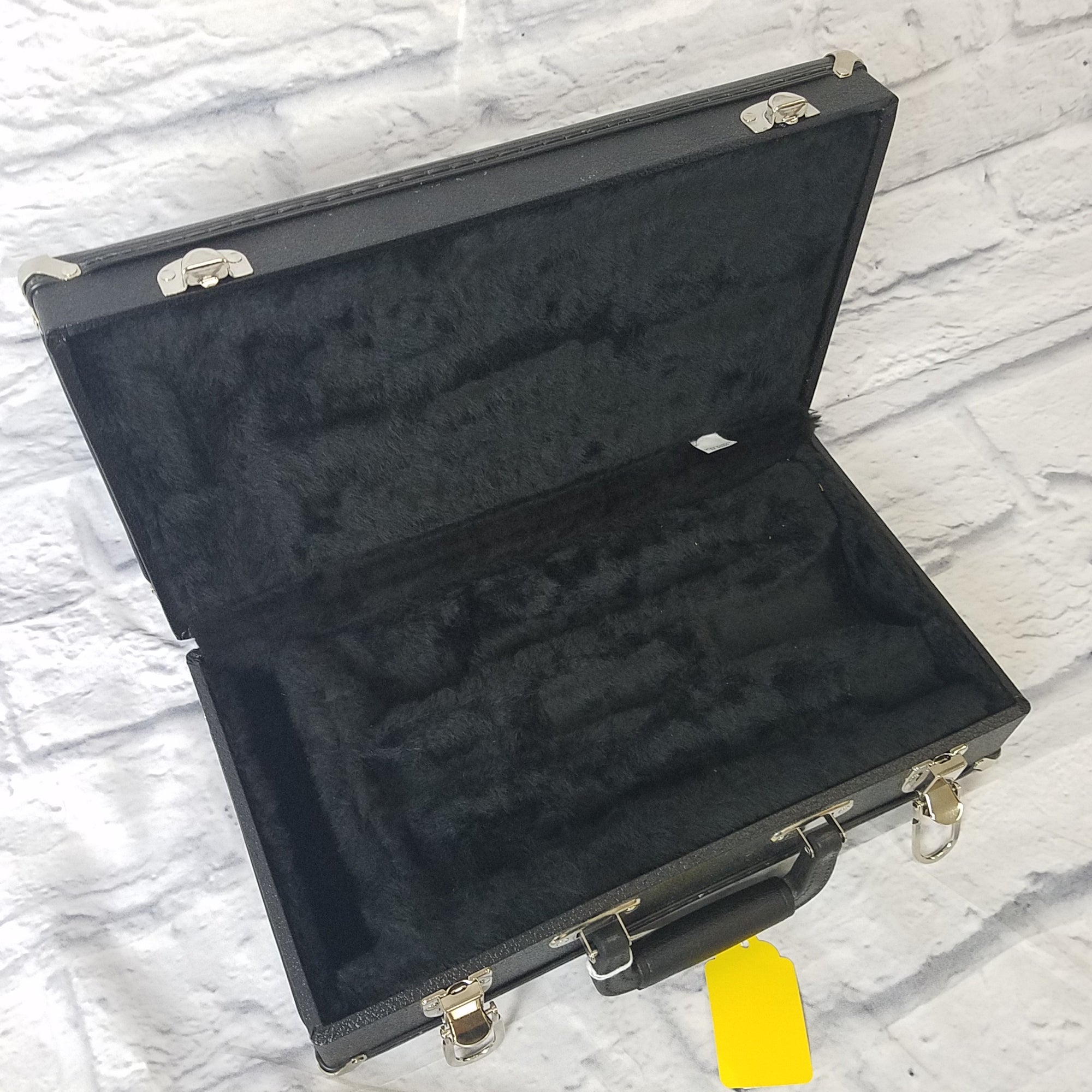 Conn-Selmer Clarinet Case