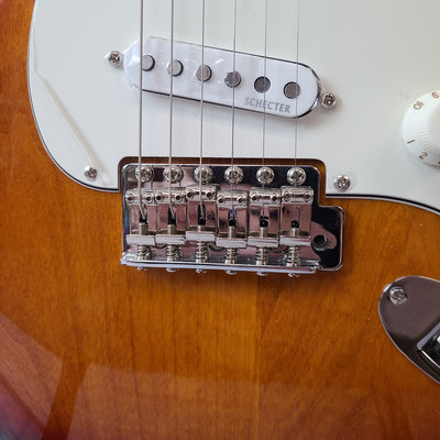 Schecter 3044 Traditional Standard Electric Guitar