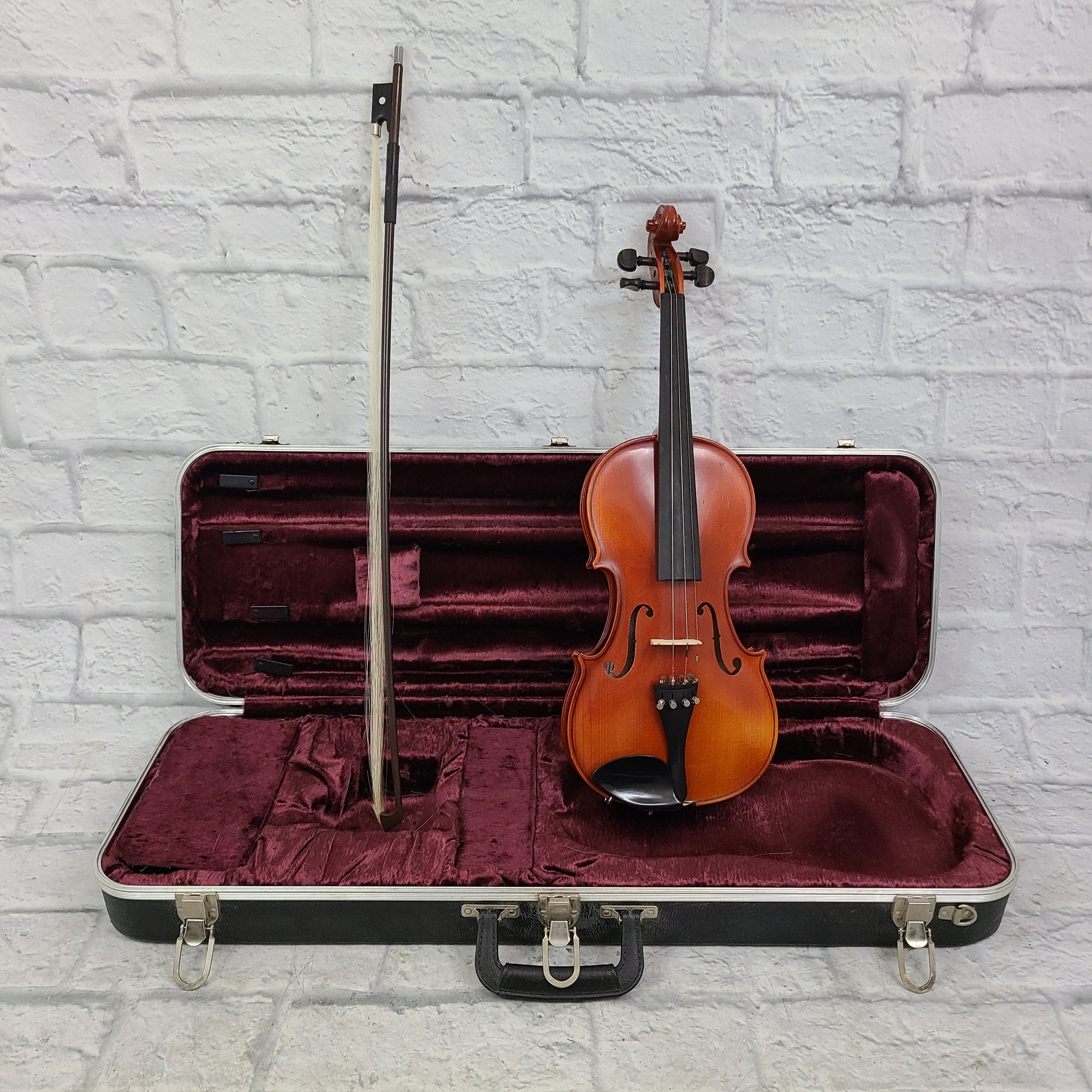 Andrew schroetter store violin