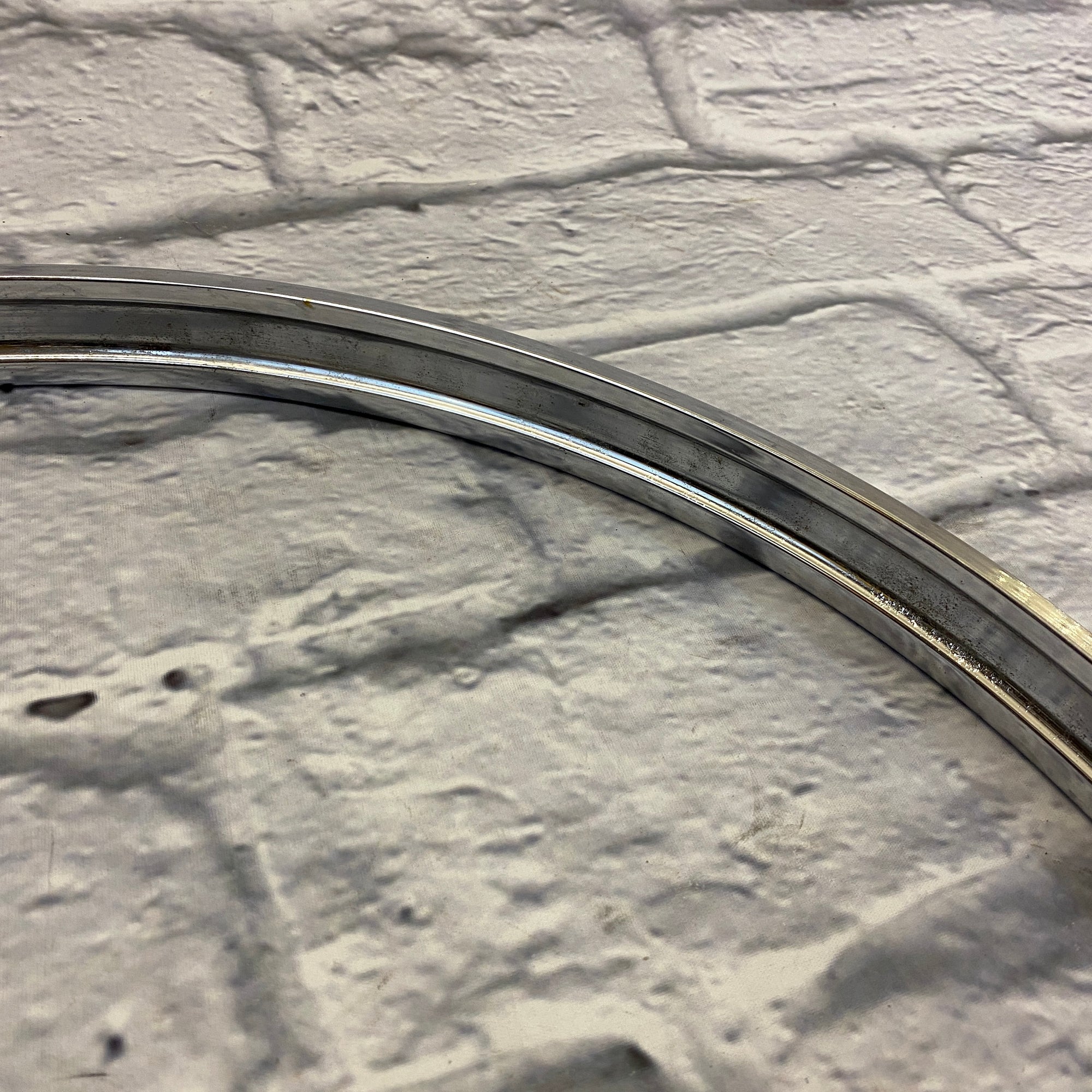 Unknown 22" Metal Drum Hoop - Black & Chrome