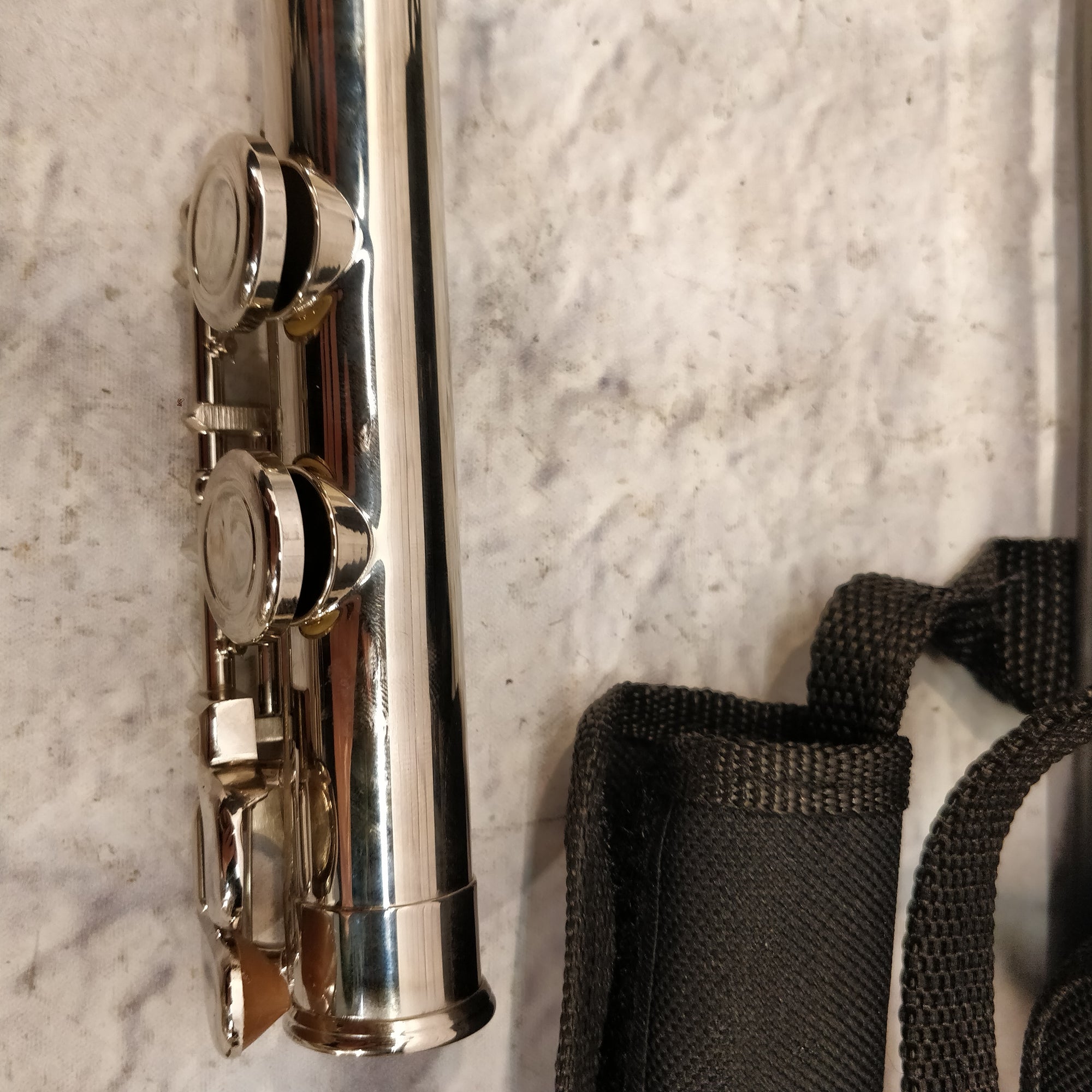 Mendini by Cecilio Flute w Case