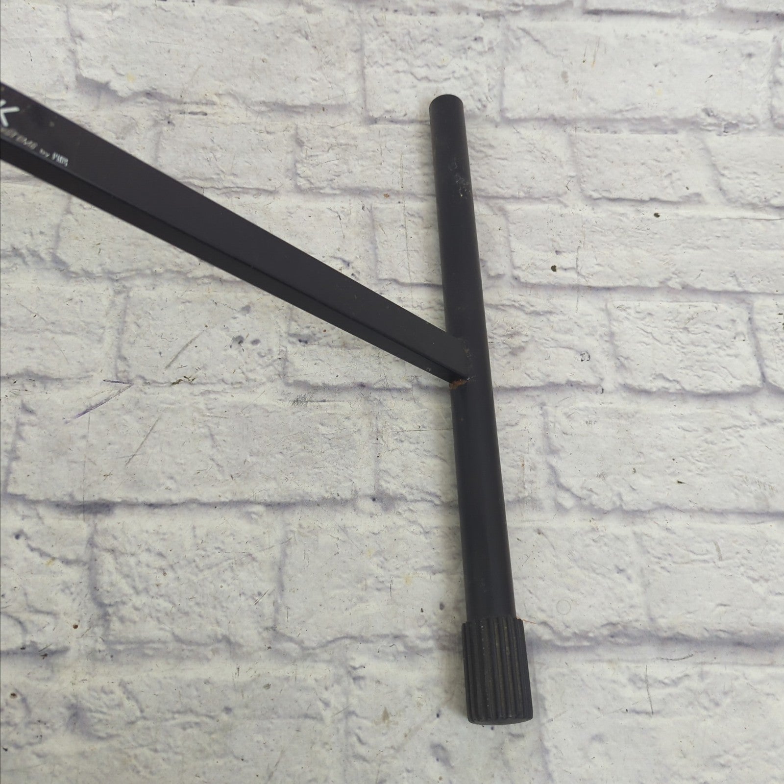 Unknown Keyboard Stand