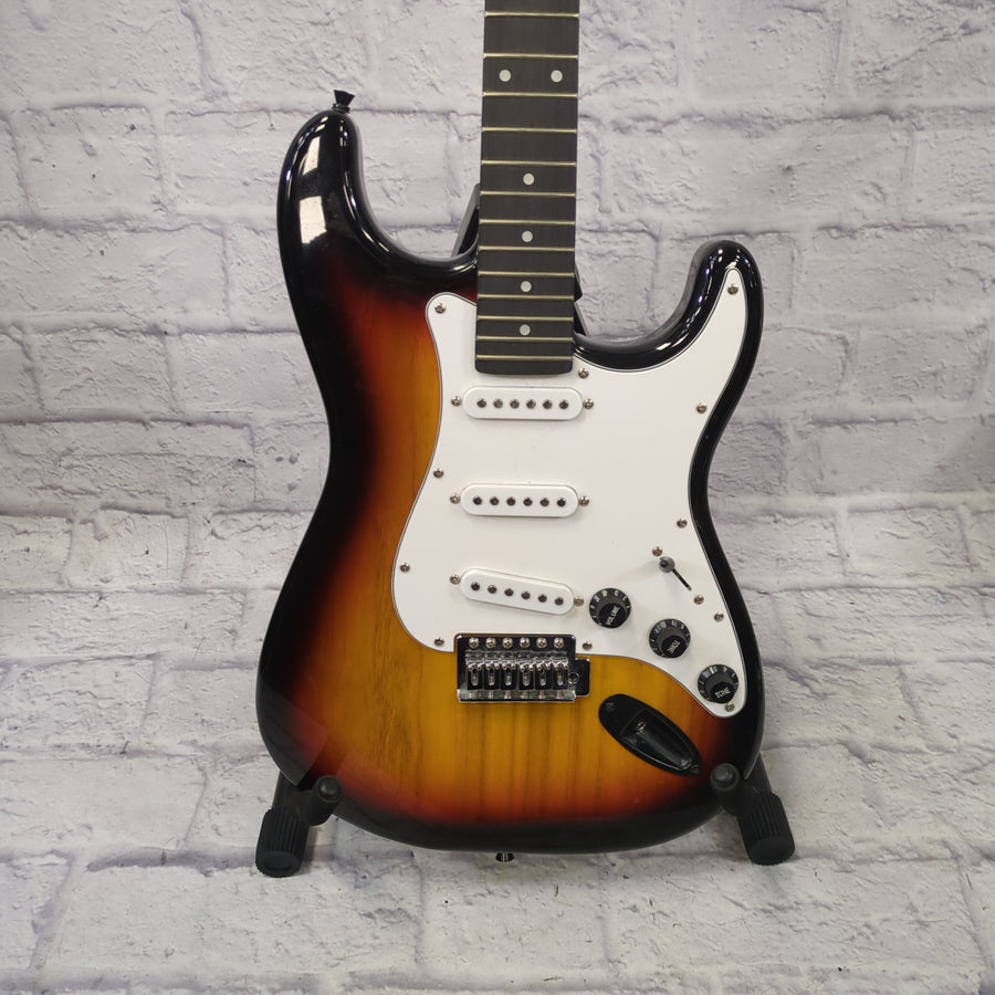 Lyx Pro Strat Style Electric Guitar