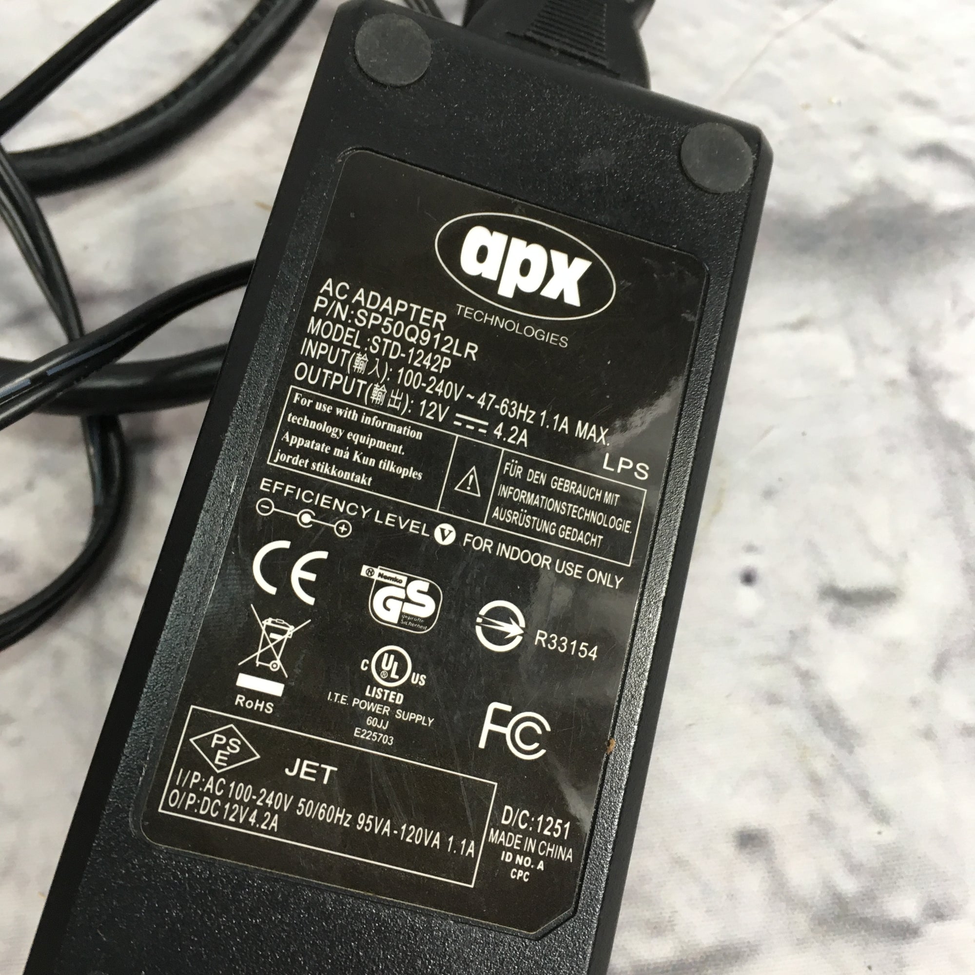 Mackie DL806 Black Digital 8 Channel iPad Mixer