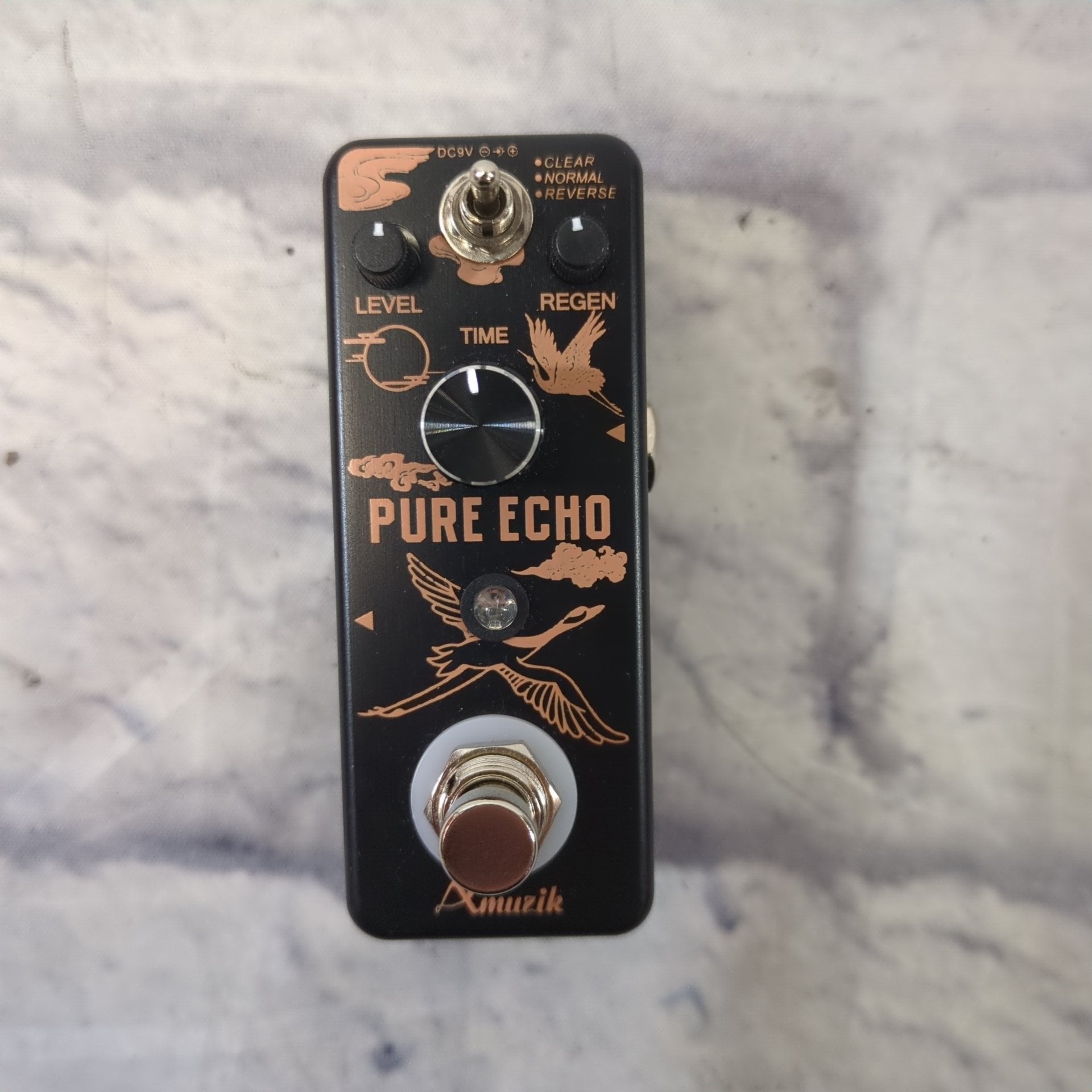 Amuzik Pure Echo Delay Pedal