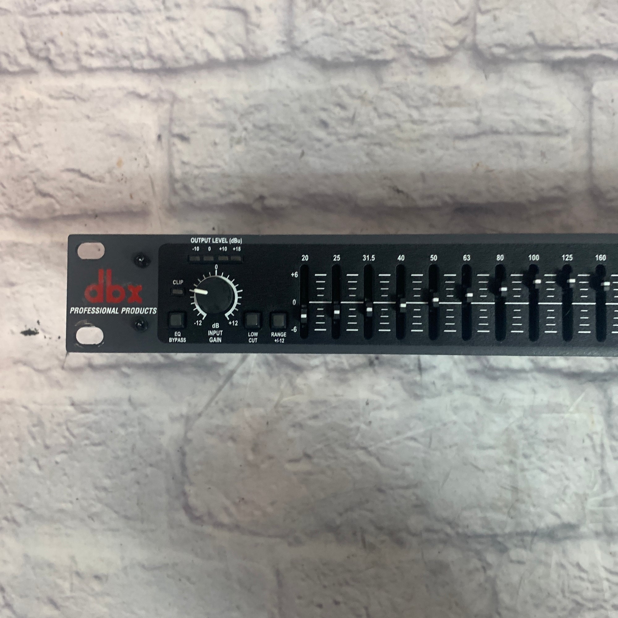 dbx 131 Graphic Equalizer - Evolution Music
