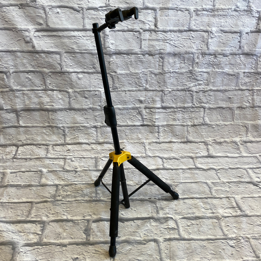 Hercules GS415B Auto Grip Single Guitar Stand