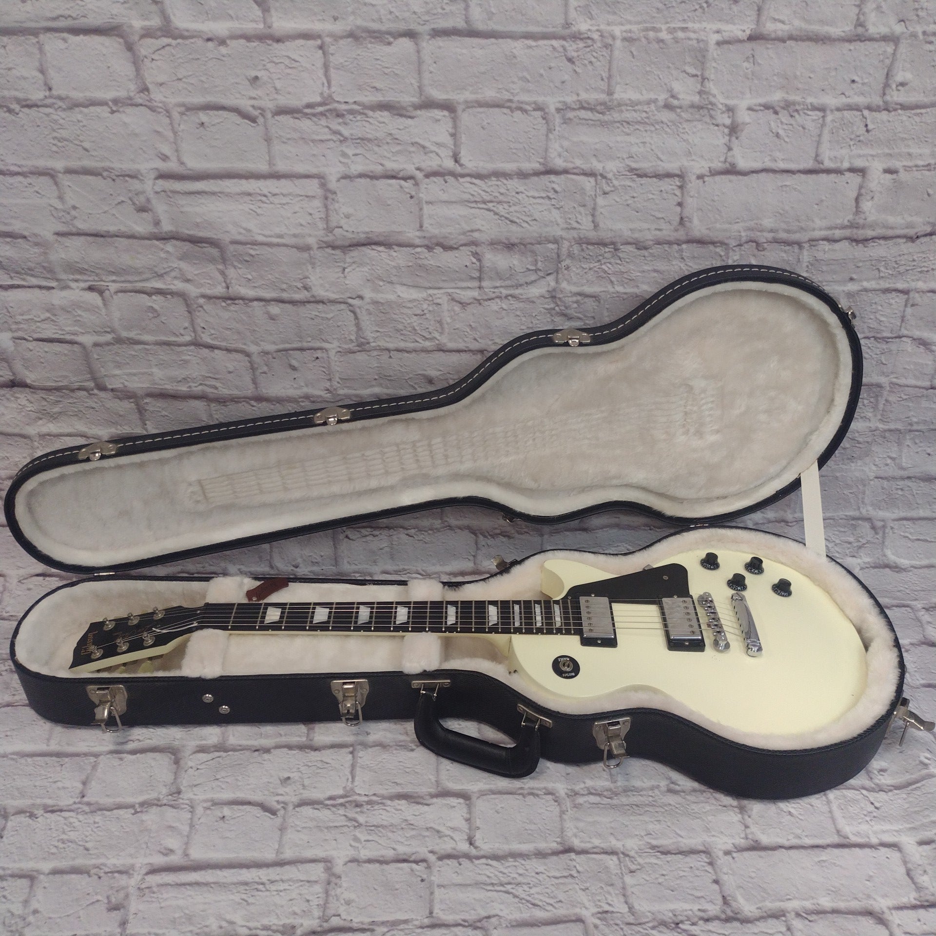Gibson 2011 Les Paul Studio with Case Headstock Repair