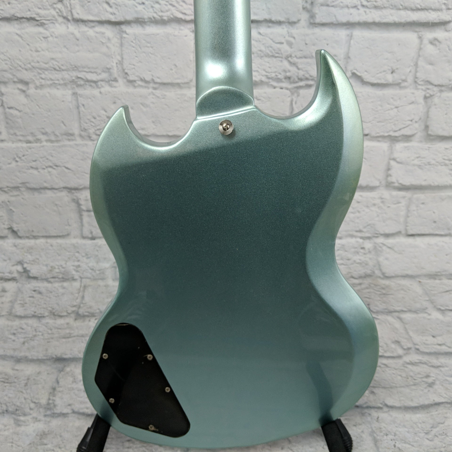 Vintage VS6VGHB Reissue Series Double Cut with Vibrola Tailpiece Gun Hill Blue