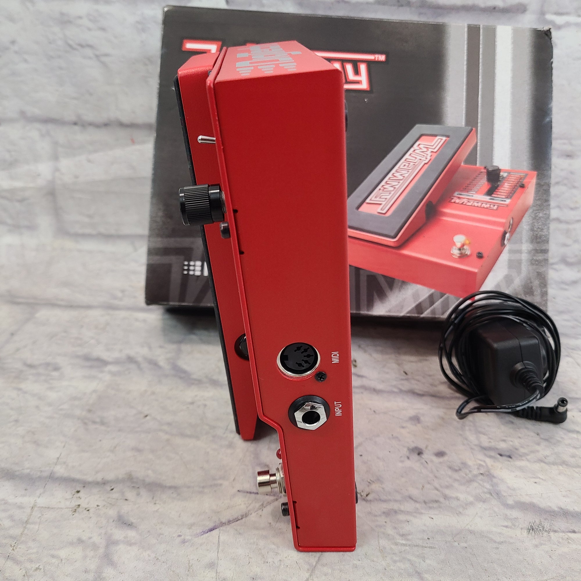Digitech Whammy 5 Pitch Shifter Pedal - Evolution Music