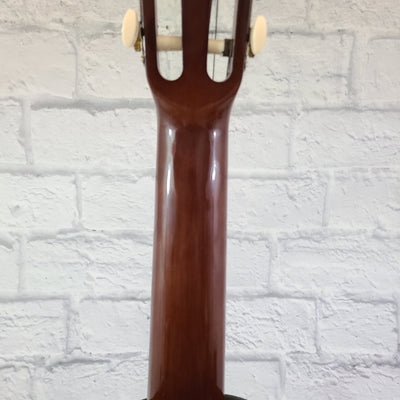 Yamaha C-40 Classical Acoustic Guitar w/ Chipboard Case