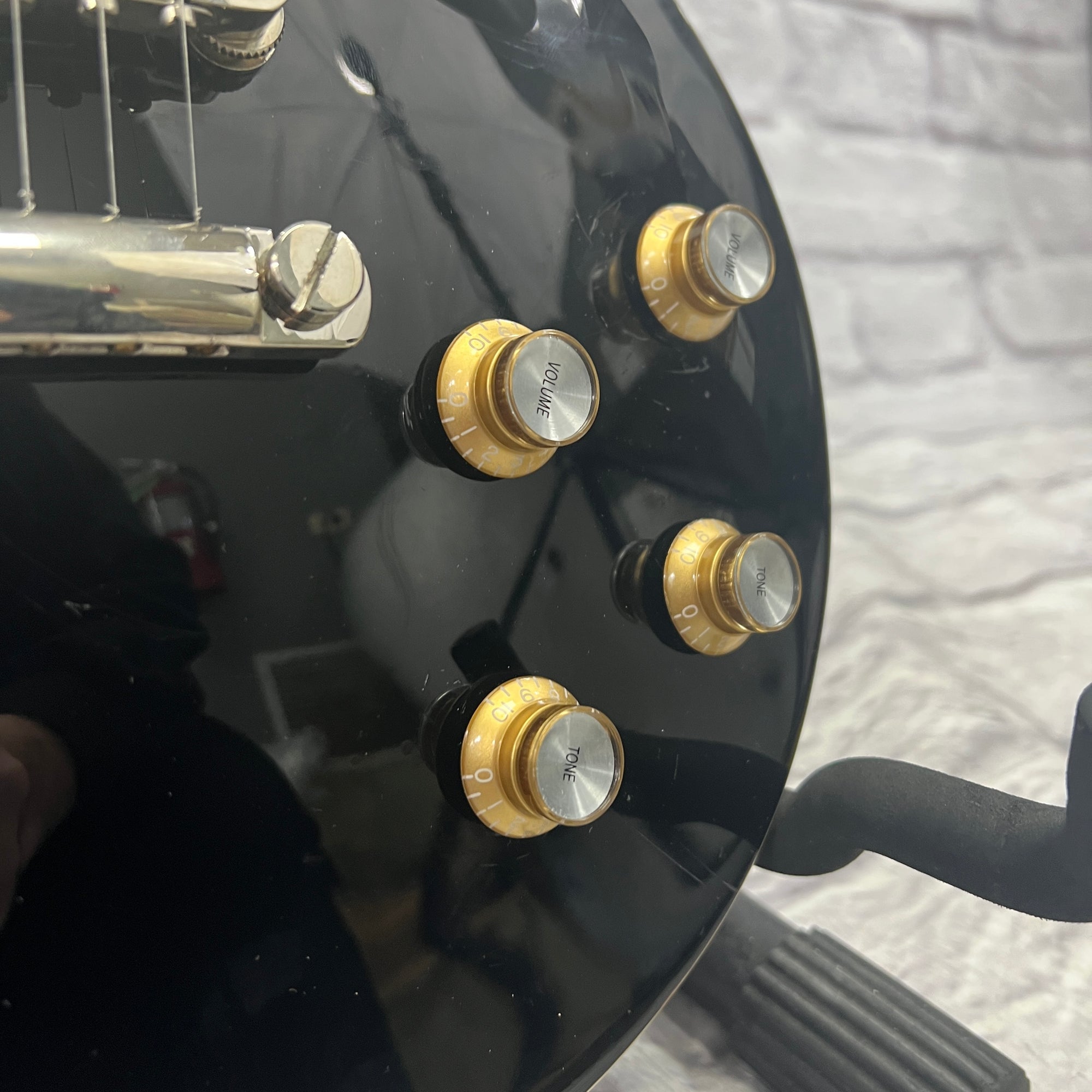 Epiphone 2008 Les Paul Standard Electric Guitar