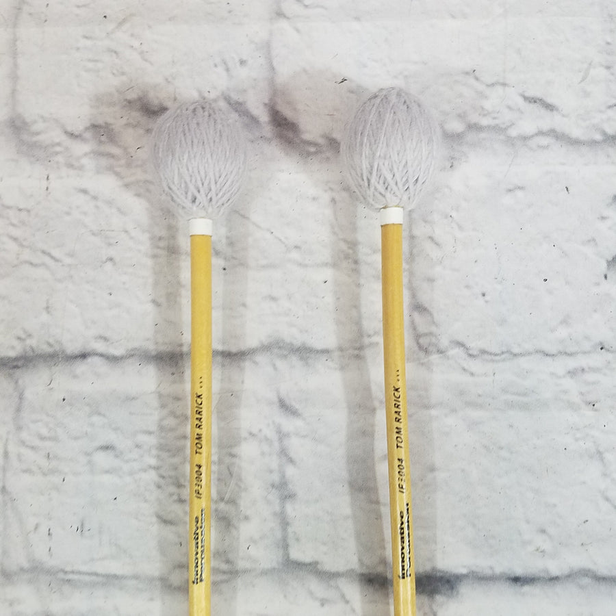 Innovative Percussion IP3002 Tom Rarick Series Medium Soft Marimba Mallets - Pewter Yarn - Birch