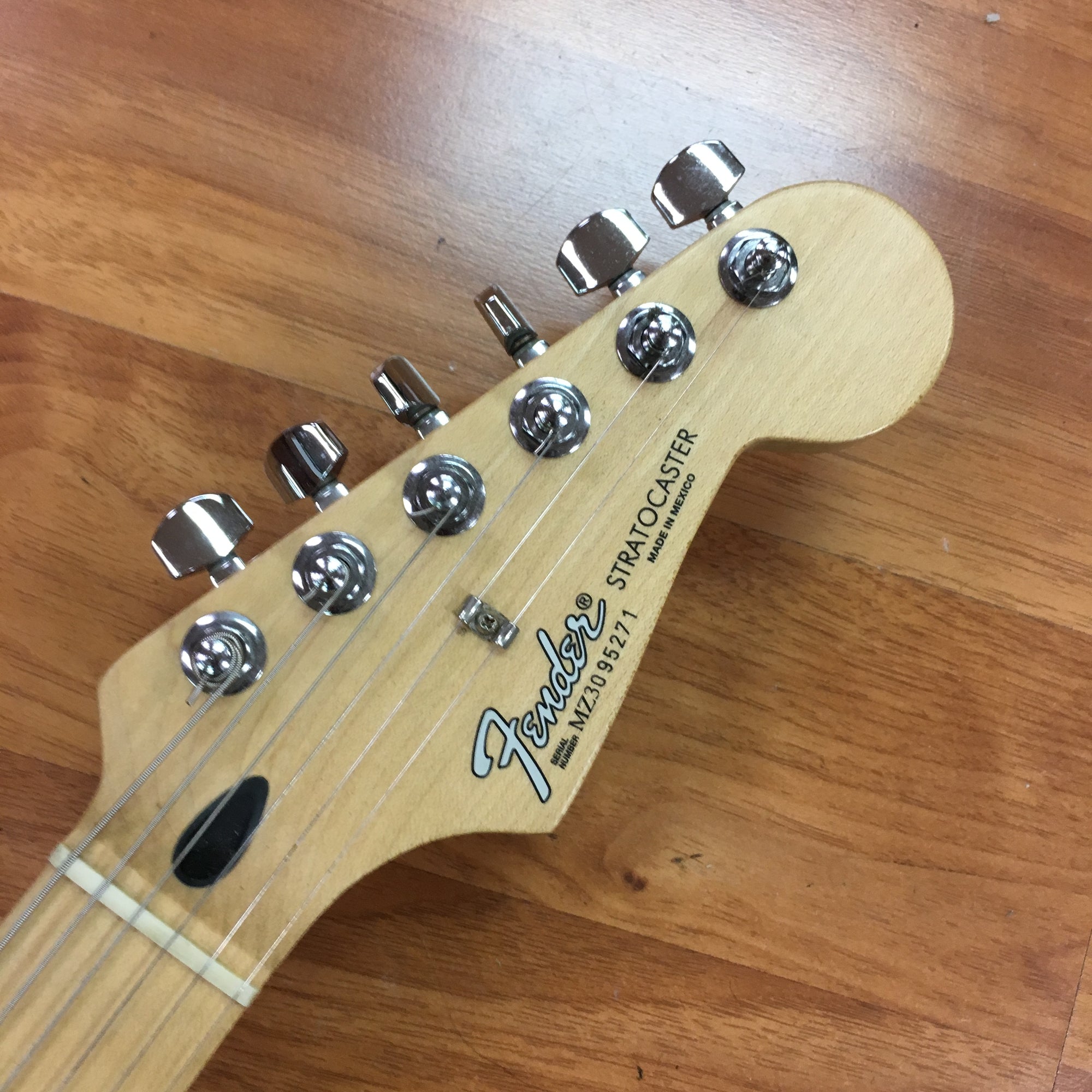 2003 MIM Fender Stratocaster Electric Guitar