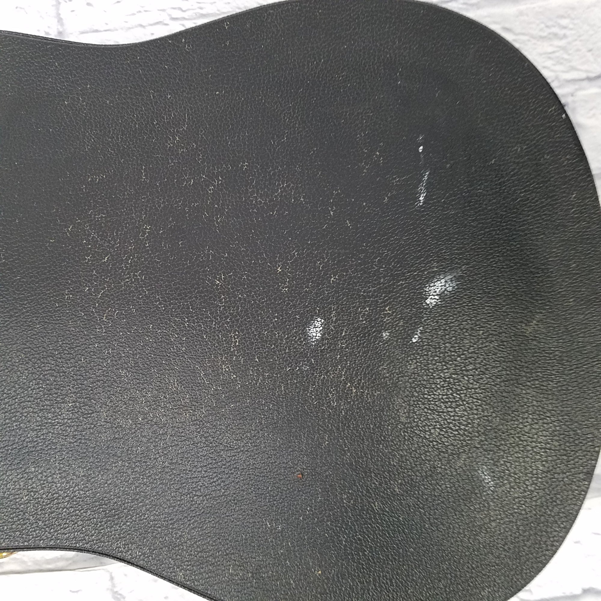 Guardian Hardshell Case for Acoustic Guitars