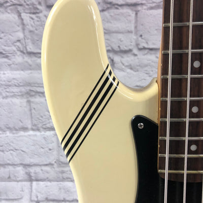 Squier Precision Bass Modified Cream Finish