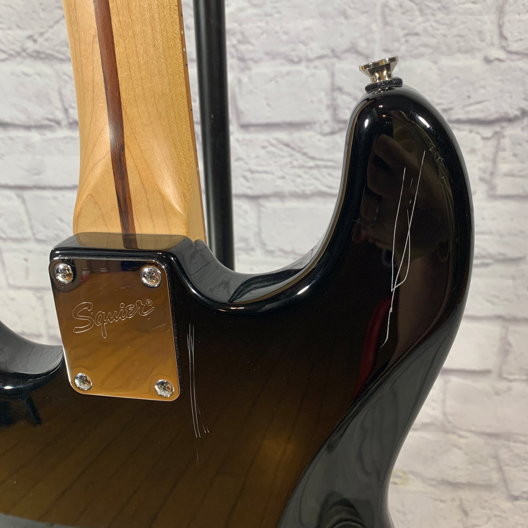 Squier Affinity Black Stratocaster HSS
