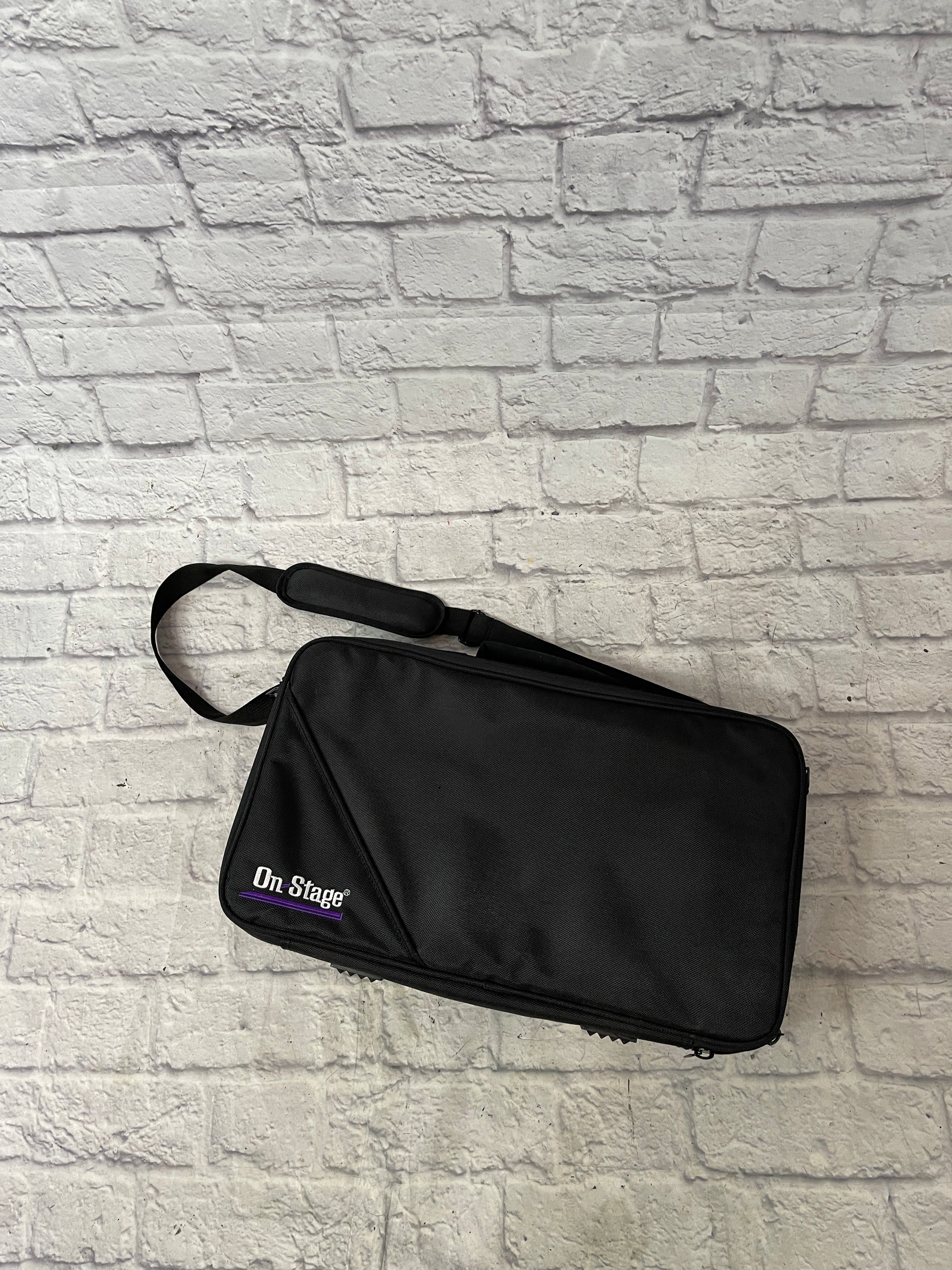 On-Stage Gpb3000 Pedal Board w/ Carrying Bag