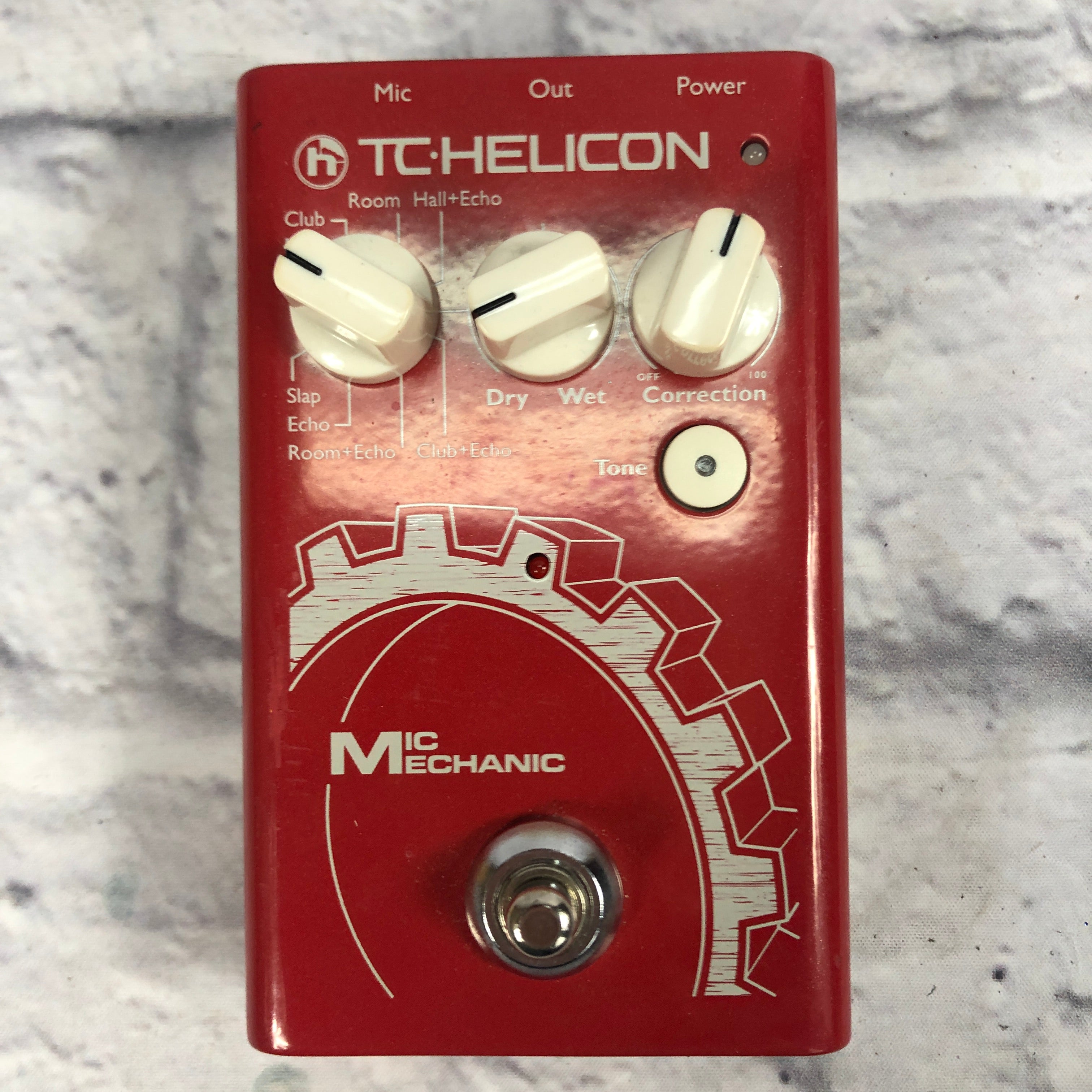 TC Helicon Mic Mechanic Vocal Effects Pedal - Evolution Music