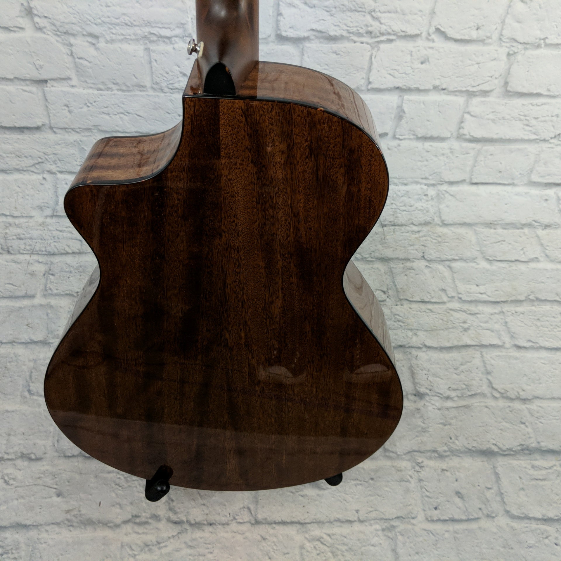 2018 Breedlove Pursuit Concert CE SS Acoustic Electric