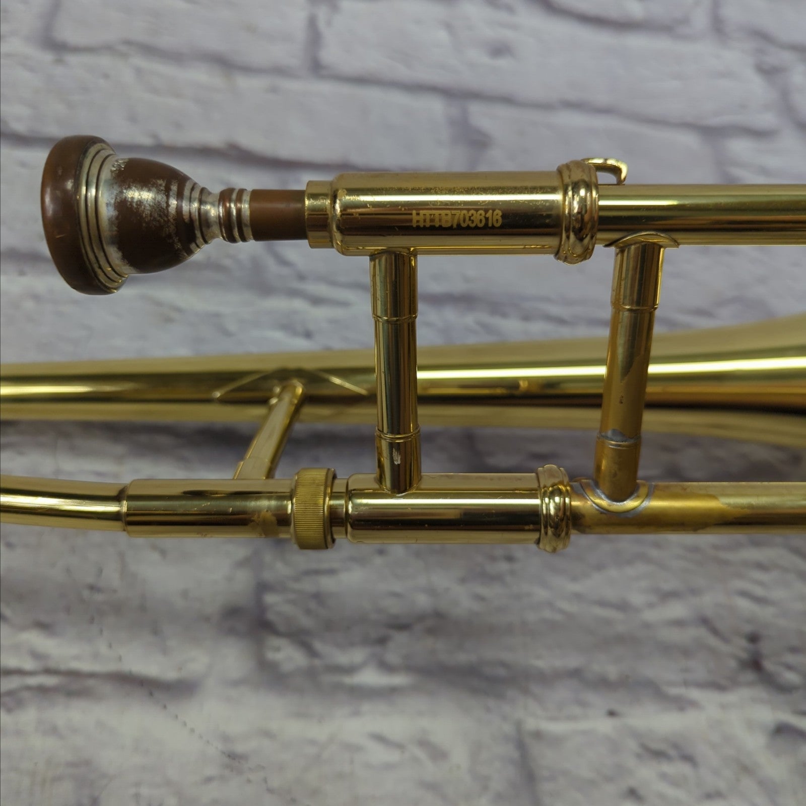 Hunter 6420L Bb Student Slide Trombone - Includes mouthpiece and hard case - Ready to play!