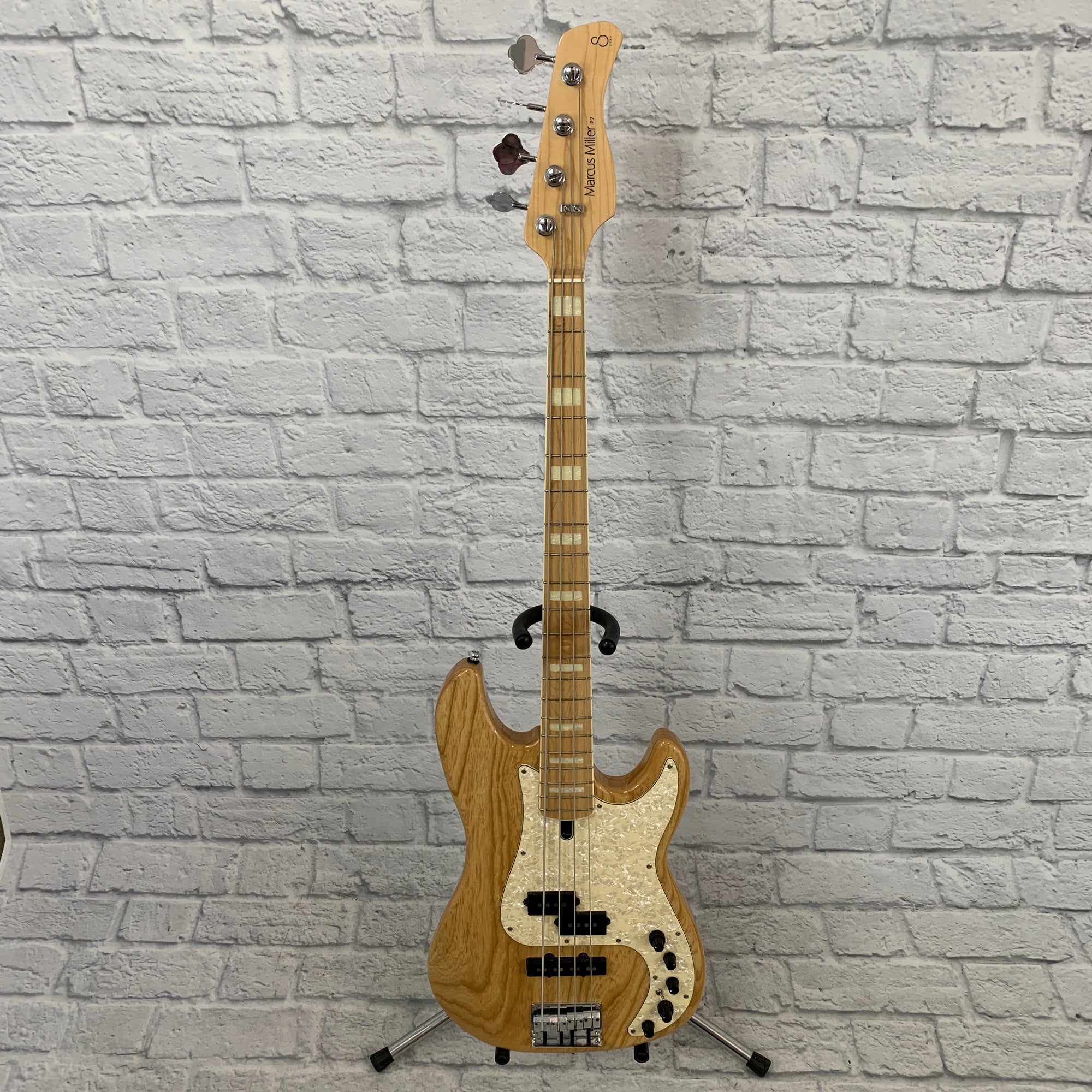 Sire Marcus Miller P7 4-String Bass Guitar Swamp Ash