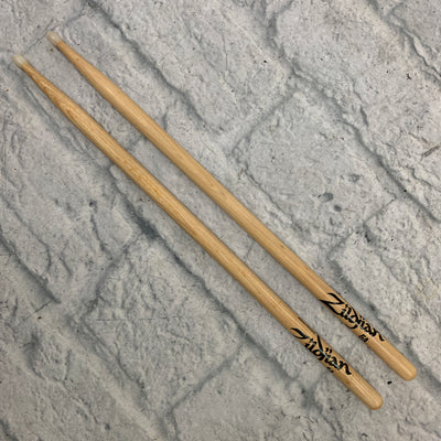 Zildjian 5A Hickory Drumstick Pair Nylon Tip