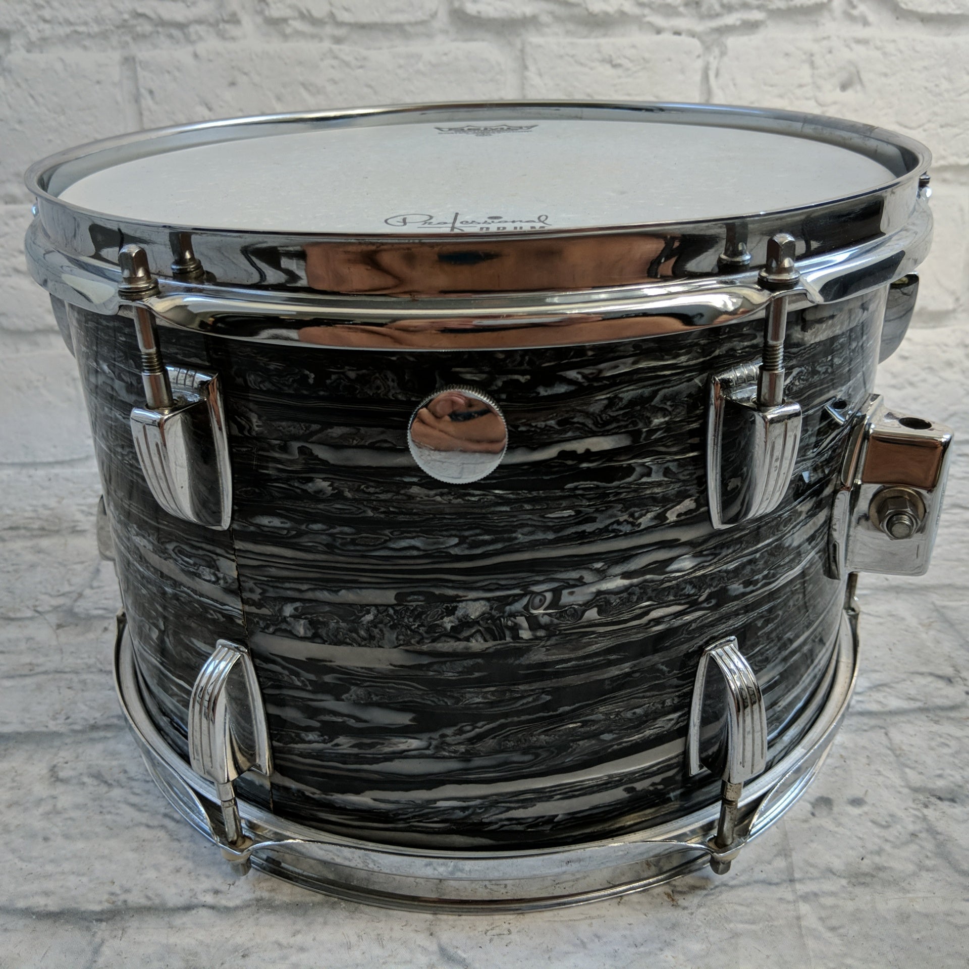 ** Vintage Ludwig Maple 8x12 Tom Black Oyster Pearl