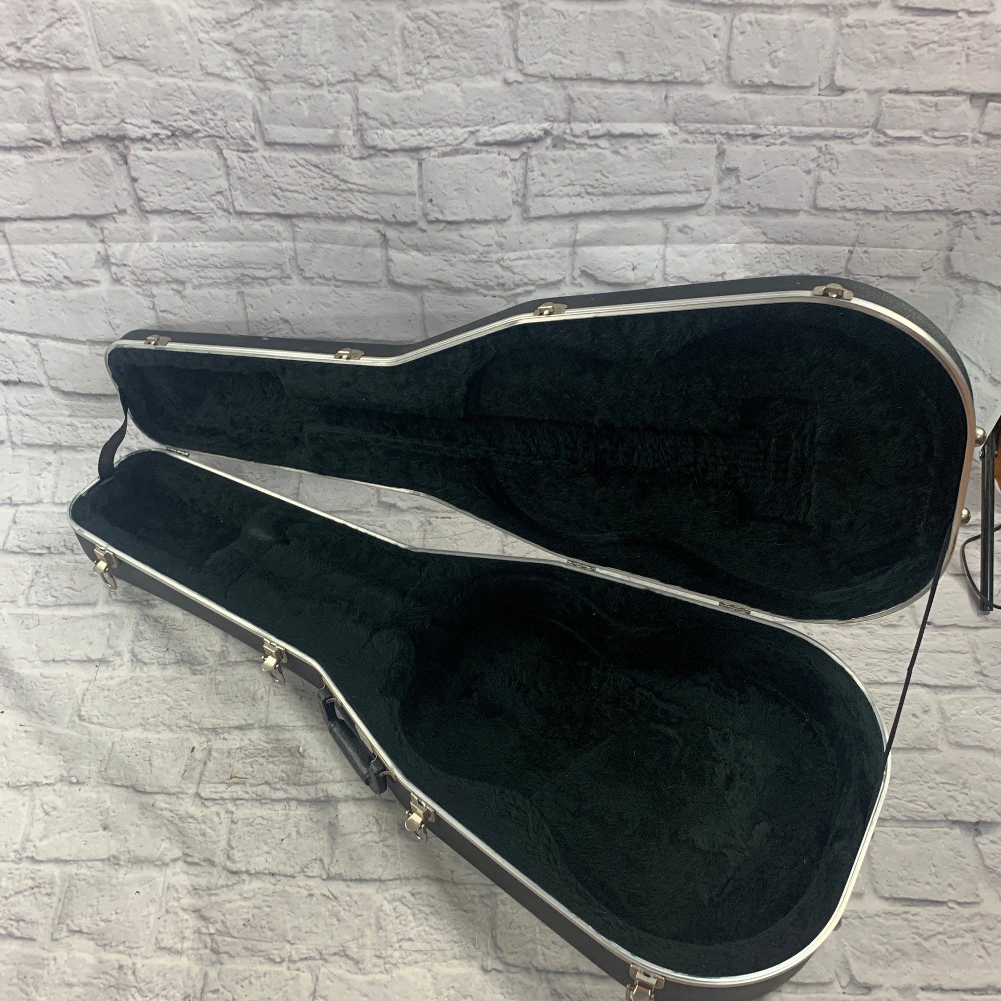 Cordoba 20 Estudio  Classical Acoustic Guitar with Case