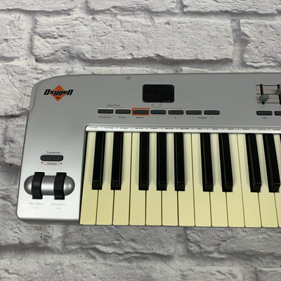 M-Audio Oxygen 61 USB MIDI Controller Keyboard